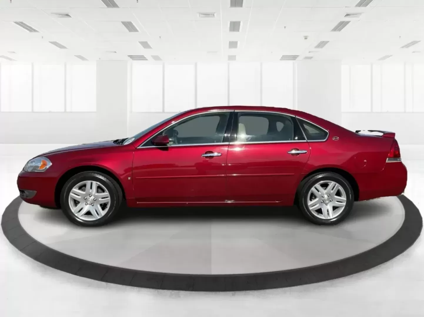 2007 Chevrolet Impala LTZ (2G1WU58R179) with an 3.9L V-6 variable valve control engine, located at 4508 South Dixie Dr, Moraine, OH, 45439, (937) 908-9800, 39.689976, -84.218452 - Photo#5