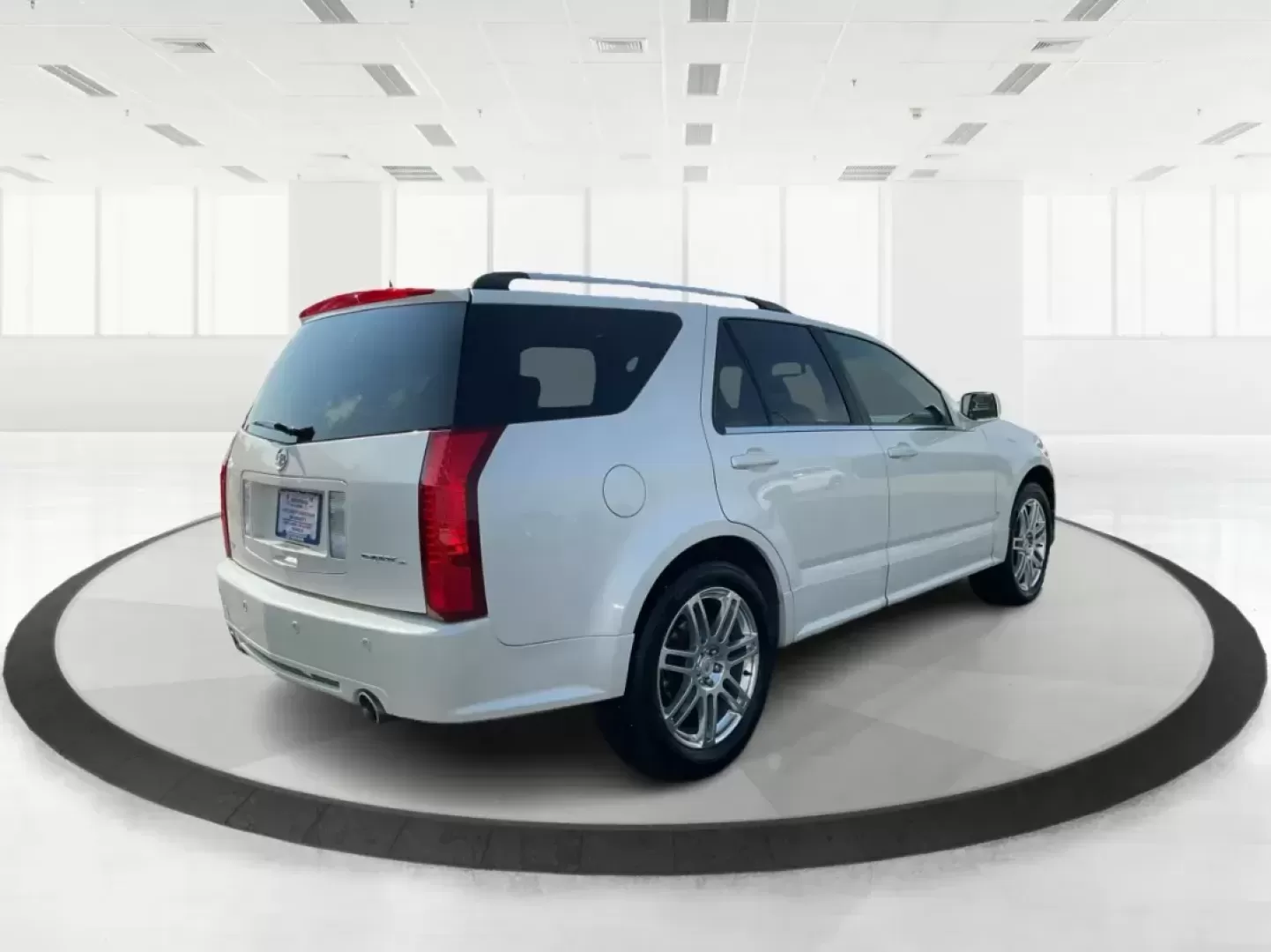 2008 Cadillac SRX V6 (1GYEE437480) with an 3.6L V-6 DOHC engine, located at 880 E. National Road, Vandalia, OH, 45377, (937) 908-9800, 39.891918, -84.183594 - Photo#2