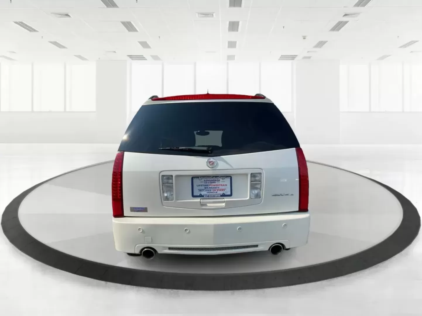 2008 Cadillac SRX V6 (1GYEE437480) with an 3.6L V-6 DOHC engine, located at 880 E. National Road, Vandalia, OH, 45377, (937) 908-9800, 39.891918, -84.183594 - Photo#3