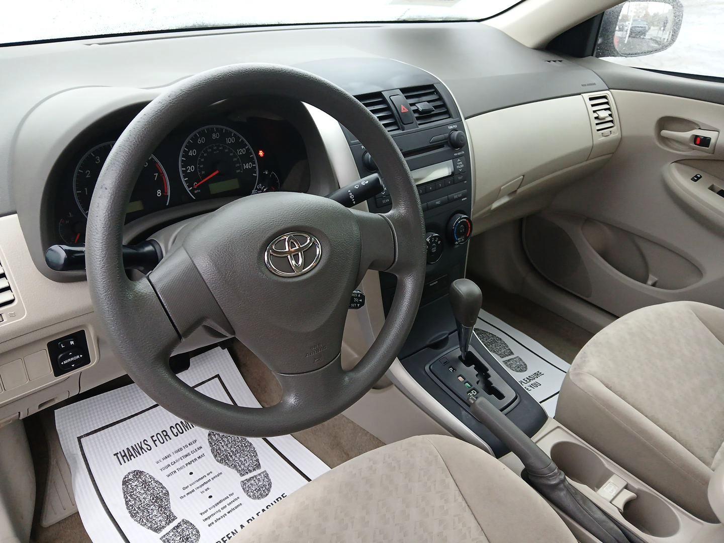 2009 Toyota Corolla LE 4-Speed AT (JTDBL40E79J) with an 1.8L L4 DOHC 16V engine, 4-Speed Automatic transmission, located at 401 Woodman Dr, Riverside, OH, 45431, (937) 908-9800, 39.760899, -84.123421 - Photo#8