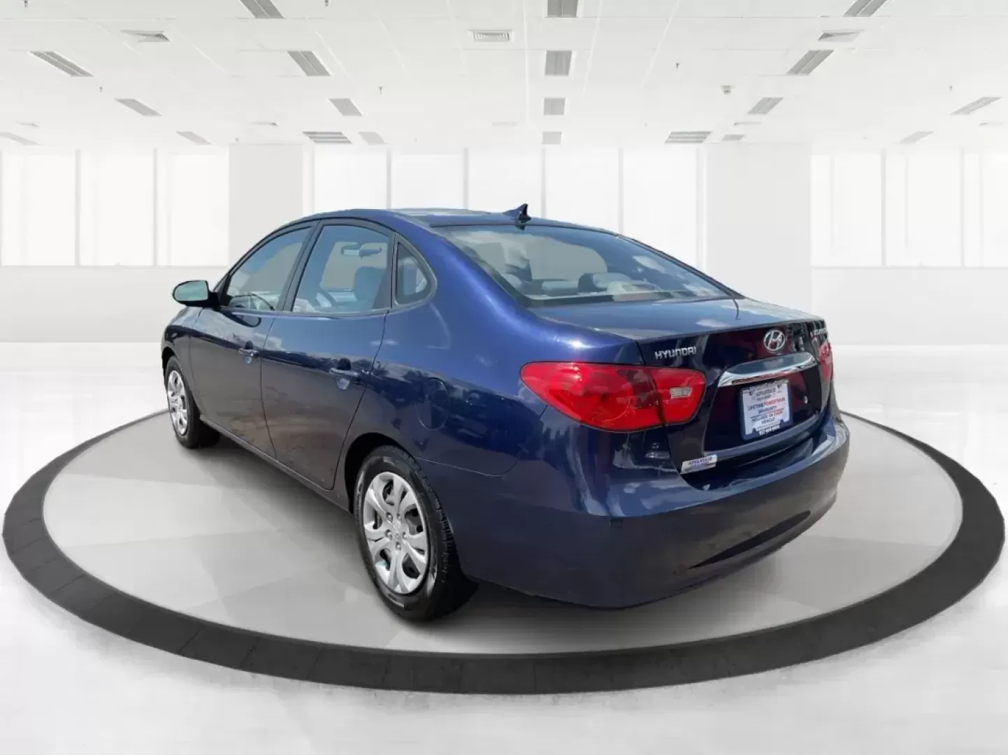 2010 Hyundai Elantra GLS (KMHDU4AD8AU) with an 2L I-4 DOHC engine, located at 1951 S Dayton Lakeview Rd., New Carlisle, OH, 45344, (937) 908-9800, 39.890999, -84.050255 - Photo#5