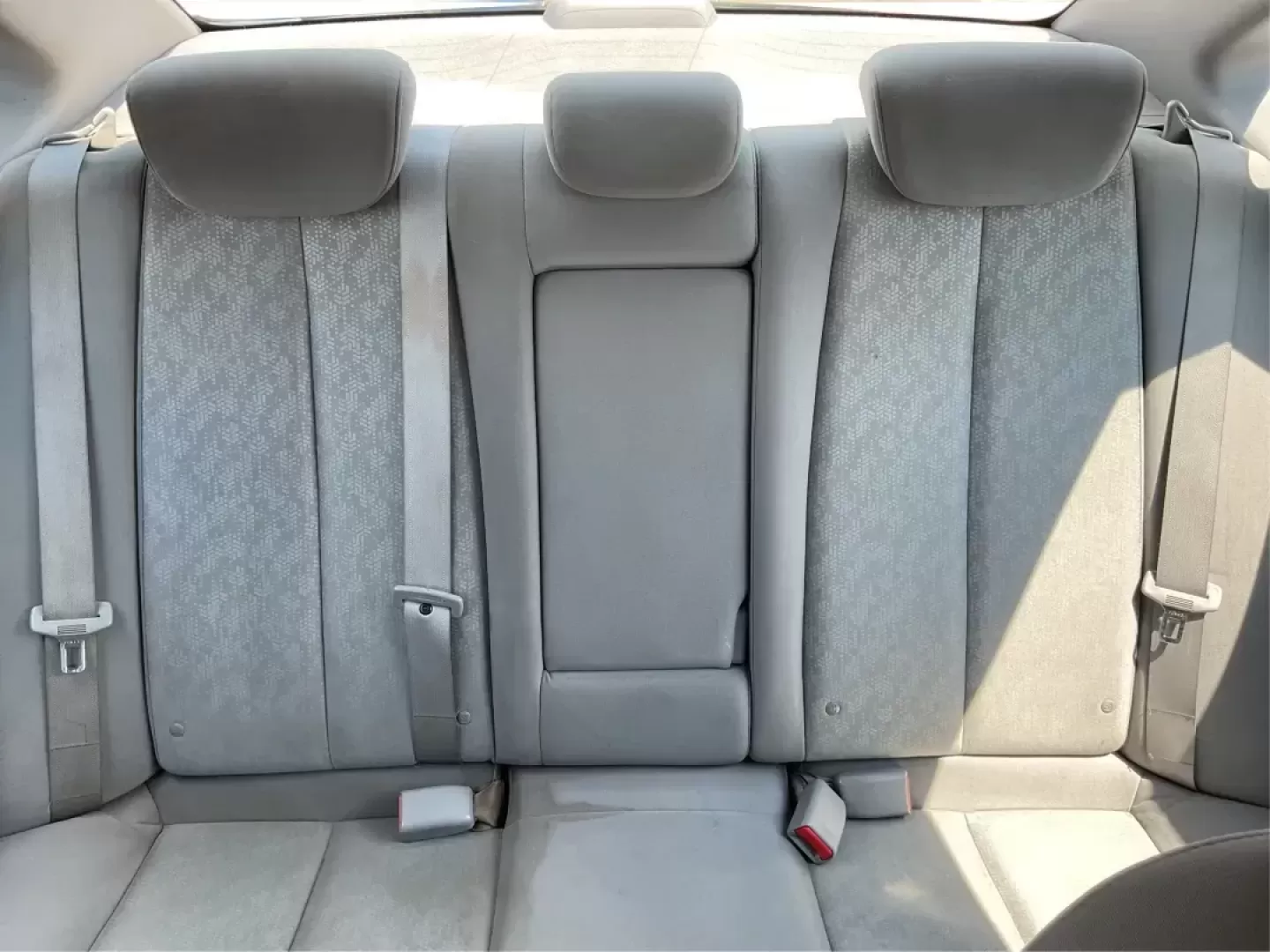 2010 Hyundai Elantra GLS (KMHDU4AD8AU) with an 2L I-4 DOHC engine, located at 1951 S Dayton Lakeview Rd., New Carlisle, OH, 45344, (937) 908-9800, 39.890999, -84.050255 - Photo#14