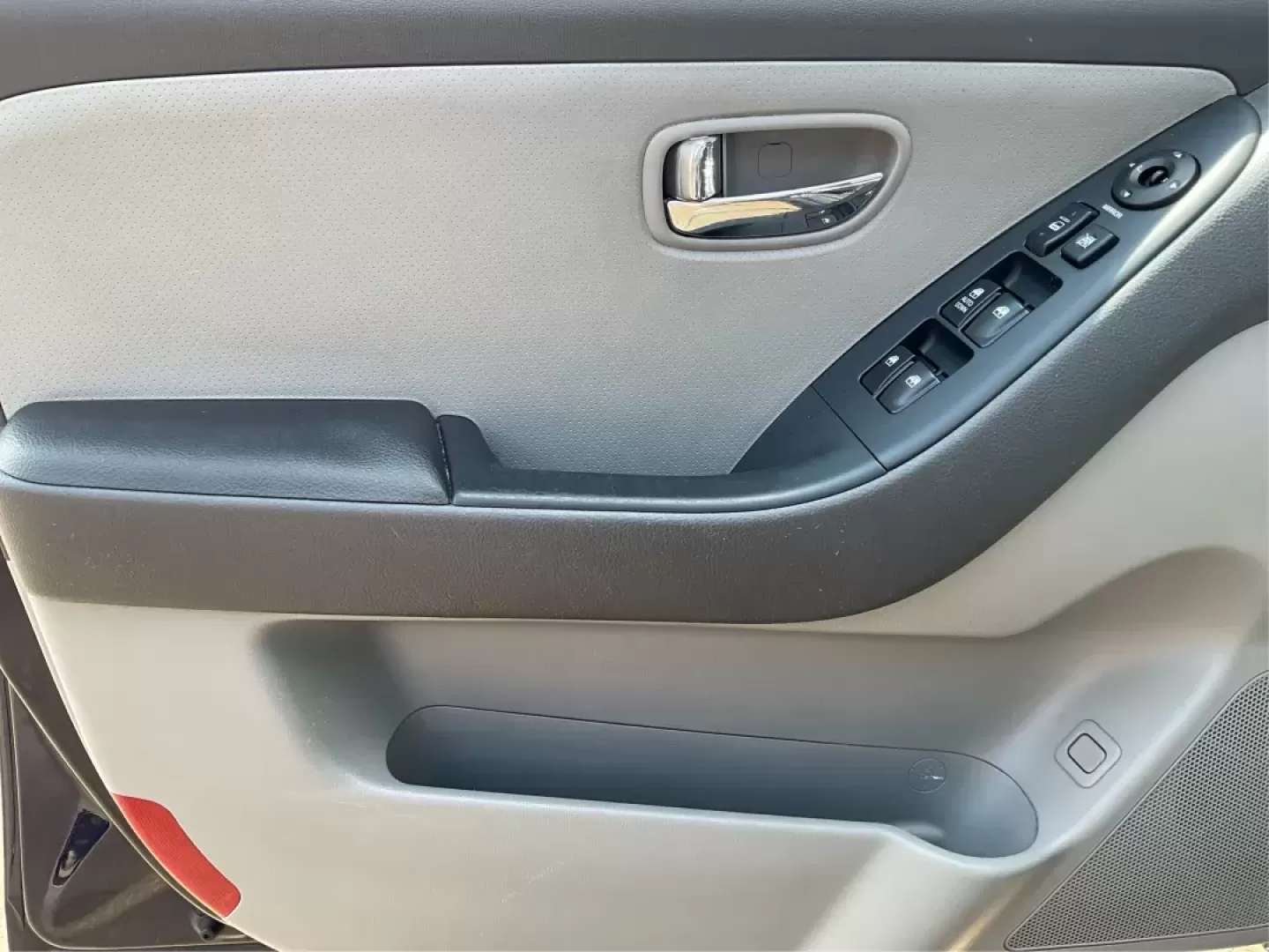 2010 Hyundai Elantra GLS (KMHDU4AD8AU) with an 2L I-4 DOHC engine, located at 1951 S Dayton Lakeview Rd., New Carlisle, OH, 45344, (937) 908-9800, 39.890999, -84.050255 - Photo#17
