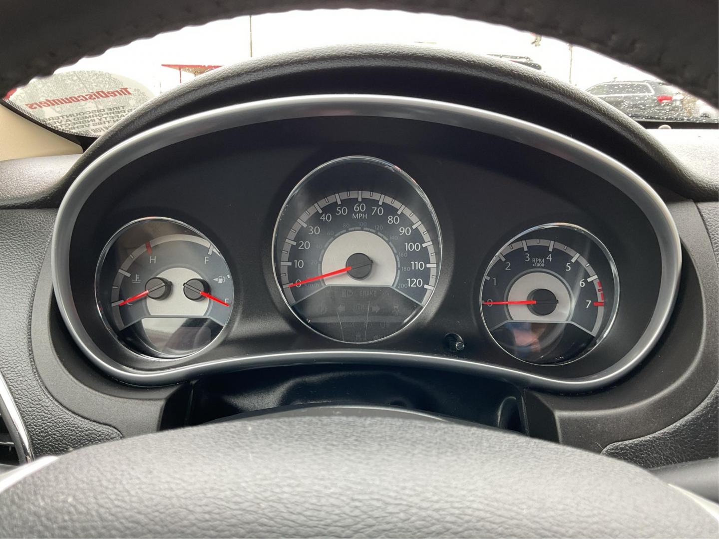 2011 Chrysler 200 Touring (1C3BC1FG5BN) with an 3.6L V6 DOHC 24V FFV engine, 6-Speed Automatic transmission, located at 1230 East Main St, Xenia, OH, 45385, (937) 908-9800, 39.688026, -83.910172 - Photo#14