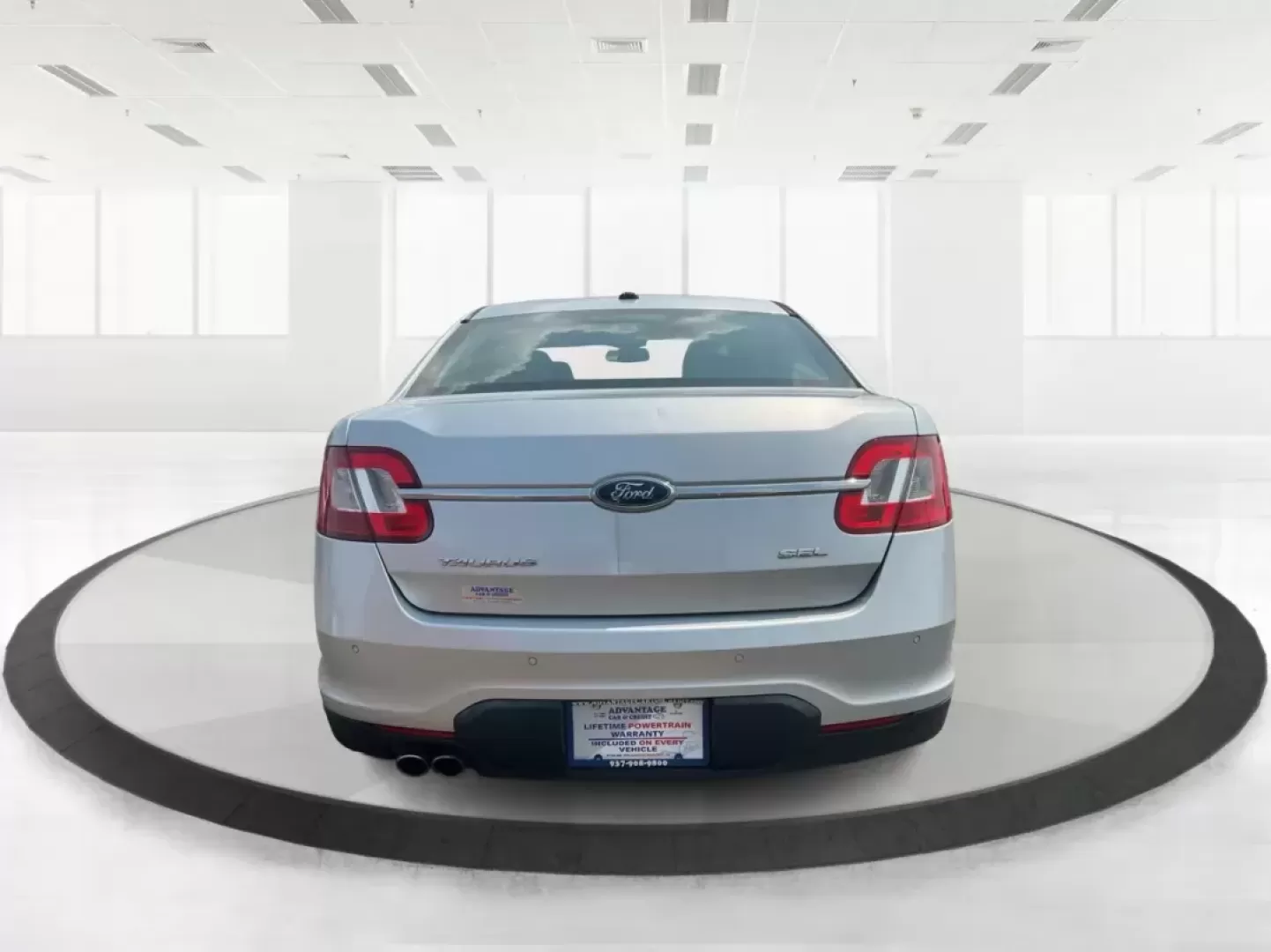 2011 Ford Taurus SEL (1FAHP2EW4BG) with an Duratec 3.5L V-6 DOHC engine, located at 401 Woodman Dr, Riverside, OH, 45431, (937) 908-9800, 39.760899, -84.123421 - Photo#3