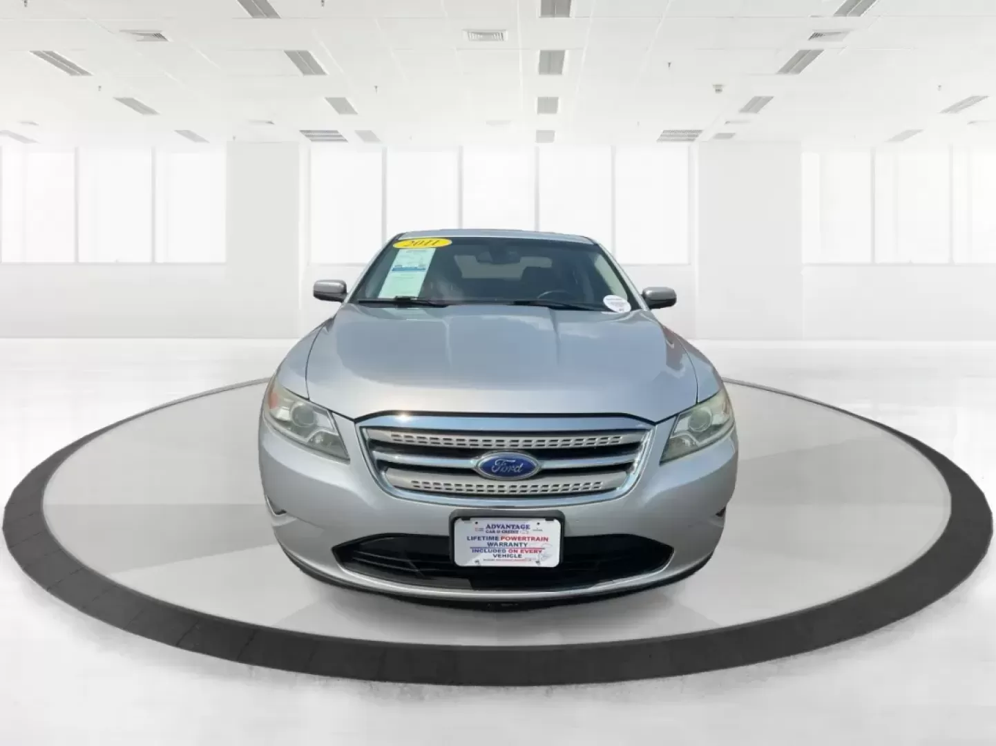 2011 Ford Taurus SEL (1FAHP2EW4BG) with an Duratec 3.5L V-6 DOHC engine, located at 401 Woodman Dr, Riverside, OH, 45431, (937) 908-9800, 39.760899, -84.123421 - Photo#6