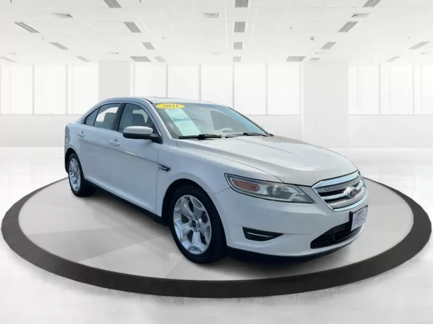 2011 Ford Taurus SEL (1FAHP2EW5BG) with an Duratec 3.5L V-6 DOHC engine, located at 8750 N County Rd 25A, Piqua, OH, 45356, (937) 908-9800, 40.164391, -84.232513 - Photo#0