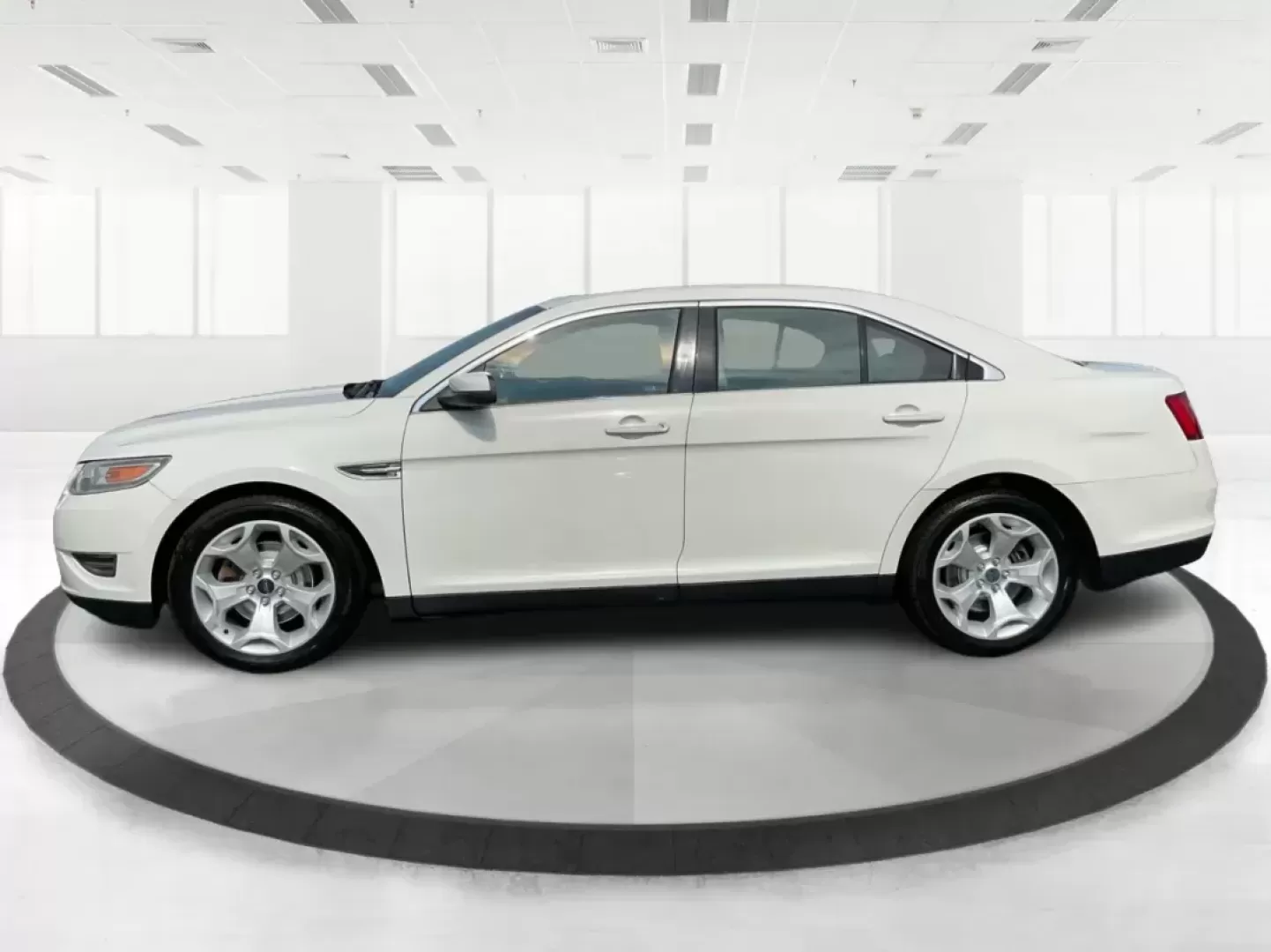 2011 Ford Taurus SEL (1FAHP2EW5BG) with an Duratec 3.5L V-6 DOHC engine, located at 8750 N County Rd 25A, Piqua, OH, 45356, (937) 908-9800, 40.164391, -84.232513 - Photo#5