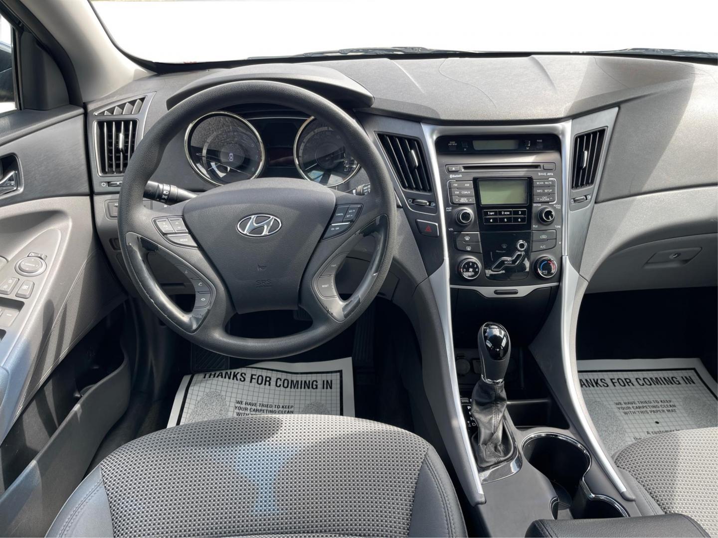 2011 Hyundai Sonata GLS Auto (5NPEB4AC5BH) with an 2.4L L4 DOHC 16V engine, 6-Speed Automatic transmission, located at 8750 N County Rd 25A, Piqua, OH, 45356, (937) 908-9800, 40.164391, -84.232513 - Photo#19