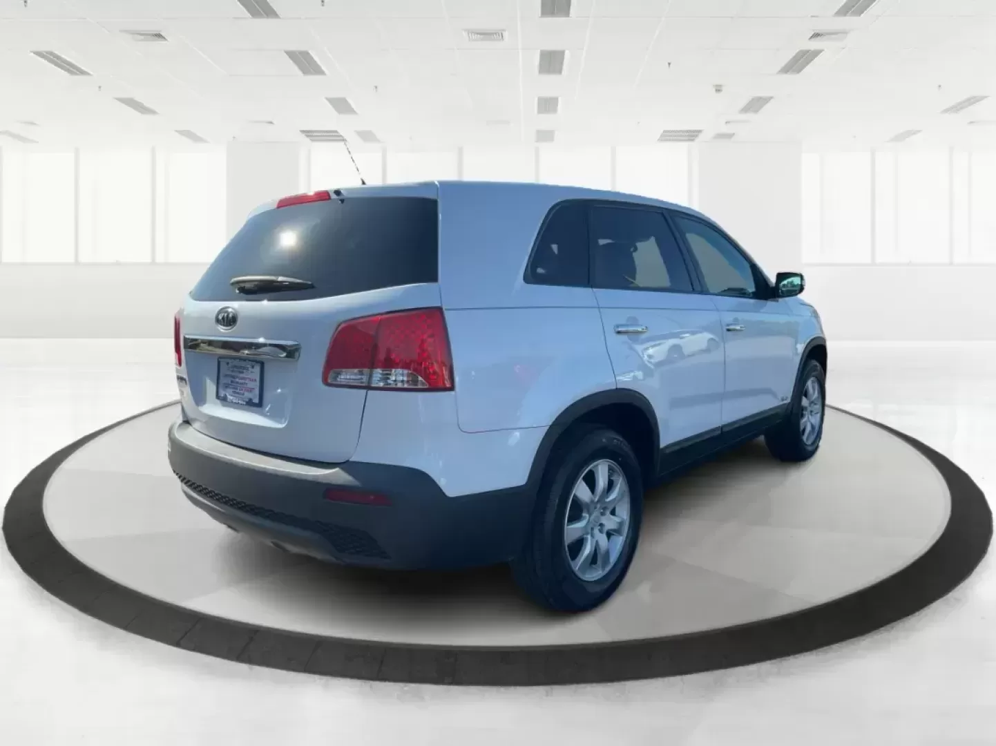 2011 Kia Sorento LX (5XYKTCA11BG) with an 2.4L I-4 DOHC engine, located at 8750 N County Rd 25A, Piqua, OH, 45356, (937) 908-9800, 40.164391, -84.232513 - Photo#1