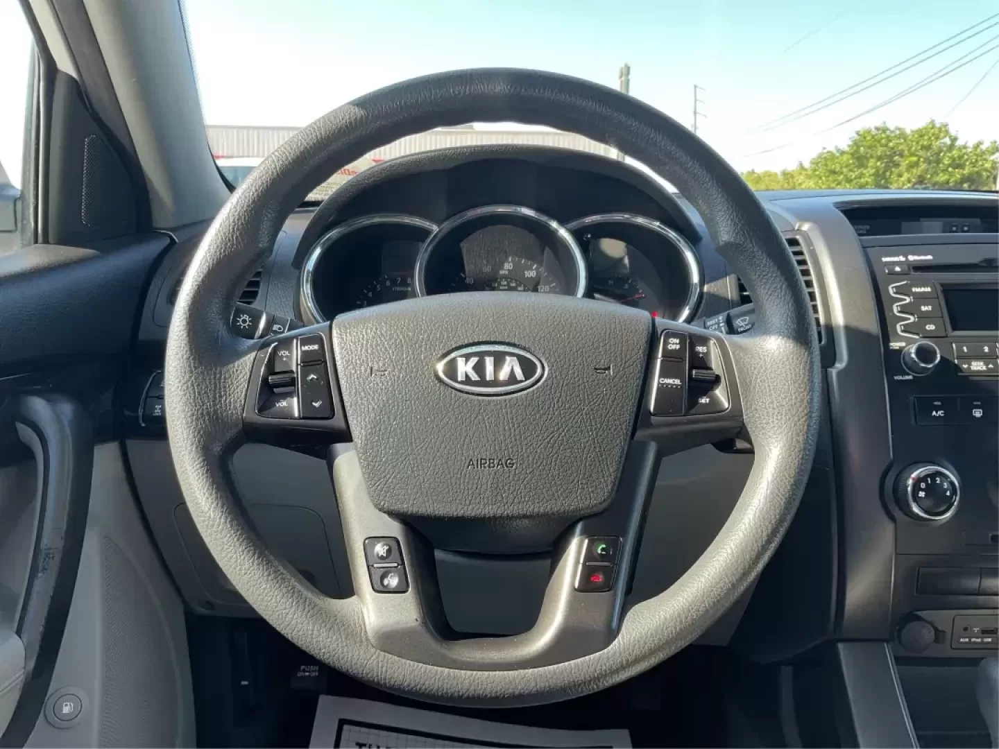 2011 Kia Sorento LX (5XYKTCA11BG) with an 2.4L I-4 DOHC engine, located at 8750 N County Rd 25A, Piqua, OH, 45356, (937) 908-9800, 40.164391, -84.232513 - Photo#14