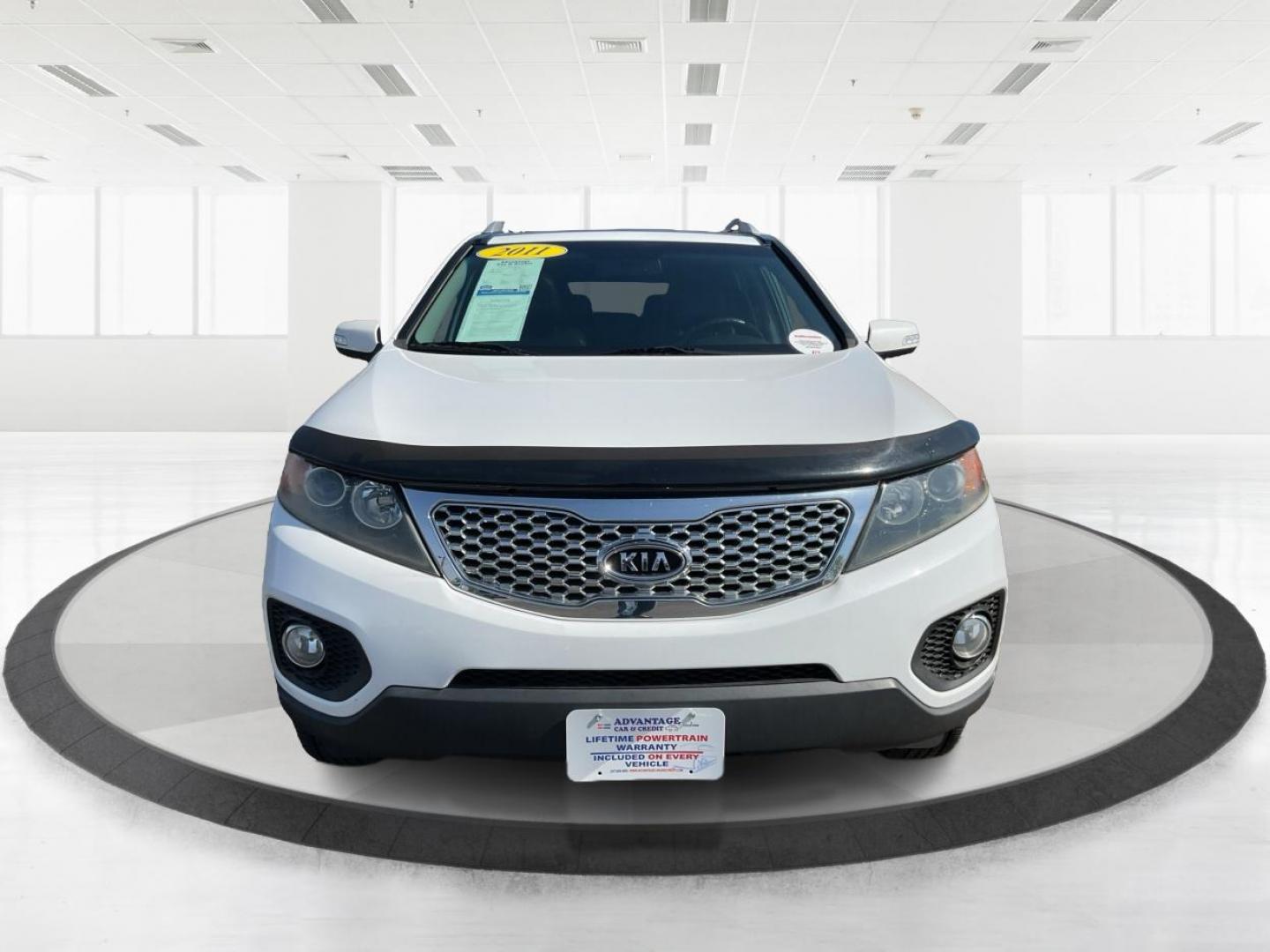 2011 Kia Sorento EX V6 (5XYKUDA22BG) with an 3.5L V-6 DOHC engine, located at 1184 Kauffman Ave, Fairborn, OH, 45324, (937) 908-9800, 39.807072, -84.030914 - Photo#6