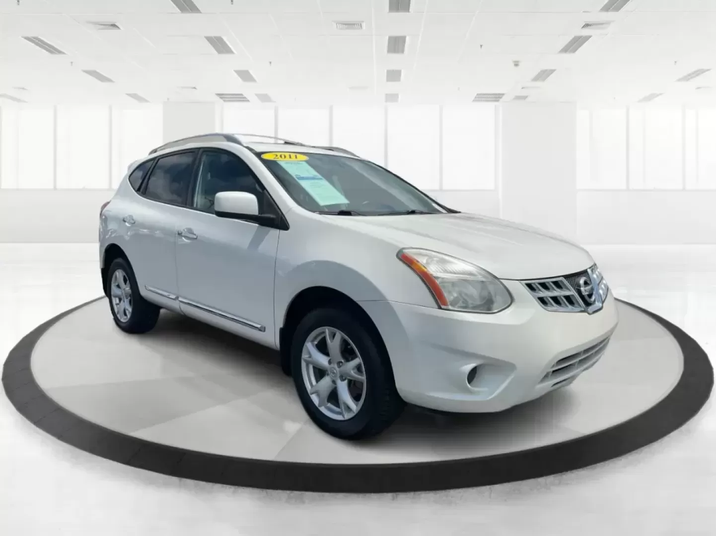 2011 Nissan Rogue SV (JN8AS5MT9BW) with an 2.5L I-4 DOHC engine, located at 401 Woodman Dr, Riverside, OH, 45431, (937) 908-9800, 39.760899, -84.123421 - Photo#0