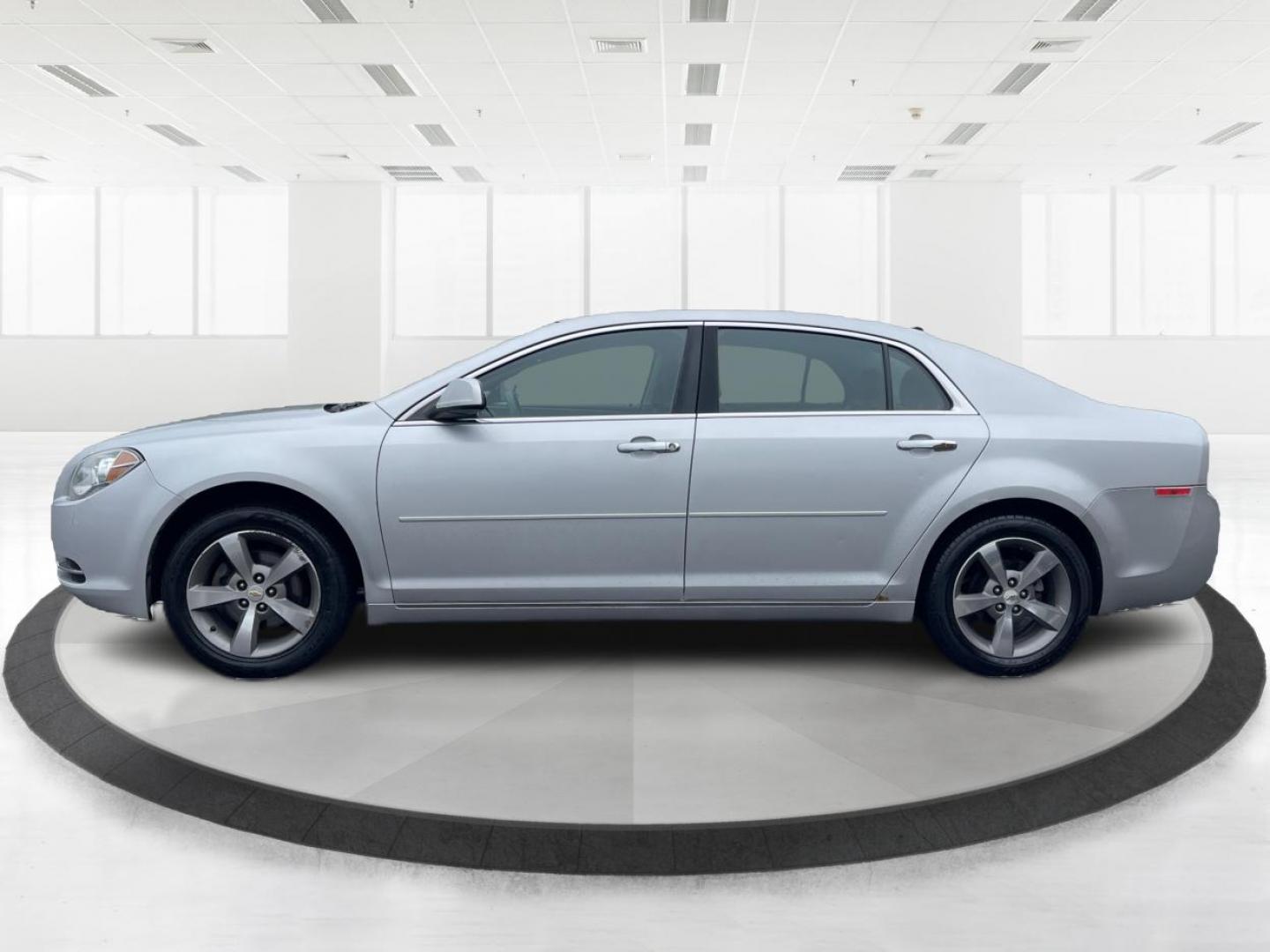 2012 Chevrolet Malibu 1LT (1G1ZC5EU3CF) with an 2.4L L4 DOHC 16V FFV engine, 6-Speed Automatic transmission, located at 1951 S Dayton Lakeview Rd., New Carlisle, OH, 45344, (937) 908-9800, 39.890999, -84.050255 - Photo#5