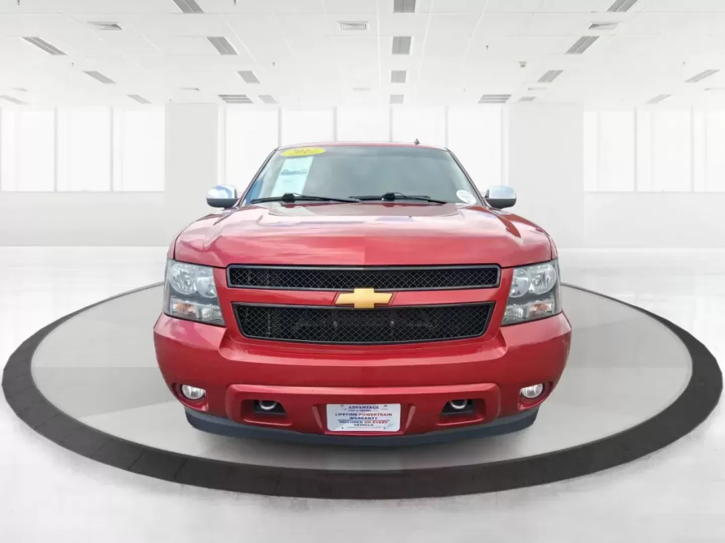 2012 Chevrolet Tahoe LTZ (1GNSKCE09CR) with an Vortec 5.3L V-8 variable valve control engine, located at 8750 N County Rd 25A, Piqua, OH, 45356, (937) 908-9800, 40.164391, -84.232513 - Photo#6