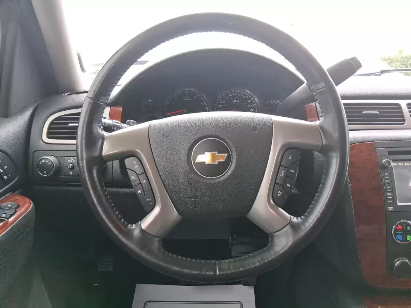 2012 Chevrolet Tahoe LTZ (1GNSKCE09CR) with an Vortec 5.3L V-8 variable valve control engine, located at 8750 N County Rd 25A, Piqua, OH, 45356, (937) 908-9800, 40.164391, -84.232513 - Photo#15