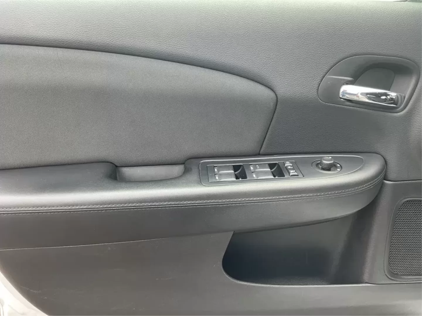 2012 Chrysler 200 Touring (1C3CCBBB3CN) with an Other engine, located at 401 Woodman Dr, Riverside, OH, 45431, (937) 908-9800, 39.760899, -84.123421 - Photo#18