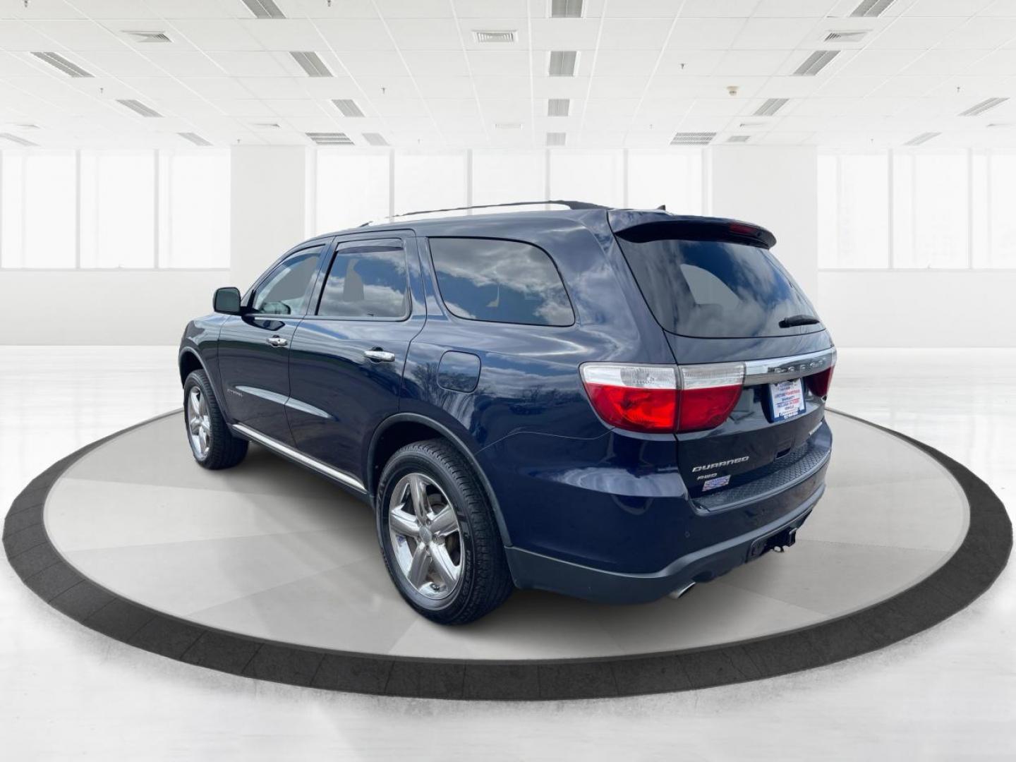 2012 Dodge Durango Citadel (1C4SDJET9CC) with an 3.6L V-6 DOHC engine, located at 8750 N County Rd 25A, Piqua, OH, 45356, (937) 908-9800, 40.164391, -84.232513 - Photo#4