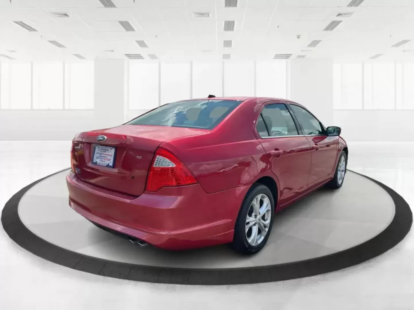 2012 Ford Fusion SE (3FAHP0HA2CR) with an 2.5L L4 DOHC 16V engine, located at 8750 N County Rd 25A, Piqua, OH, 45356, (937) 908-9800, 40.164391, -84.232513 - Photo#2