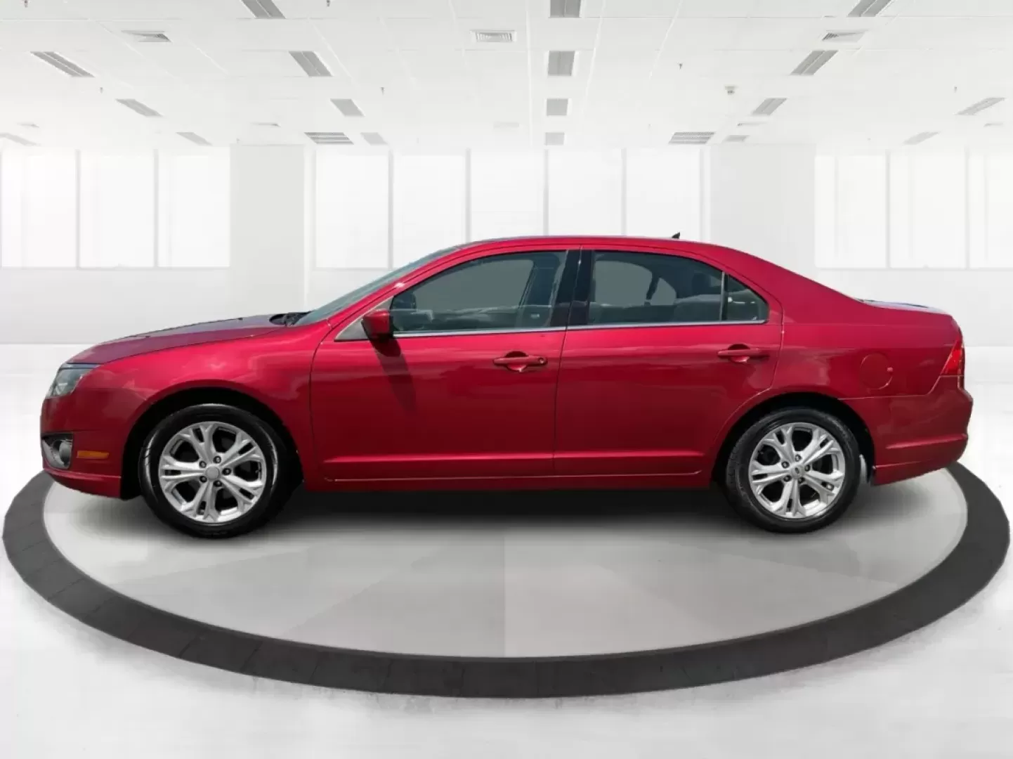 2012 Ford Fusion SE (3FAHP0HA2CR) with an 2.5L L4 DOHC 16V engine, located at 8750 N County Rd 25A, Piqua, OH, 45356, (937) 908-9800, 40.164391, -84.232513 - Photo#5