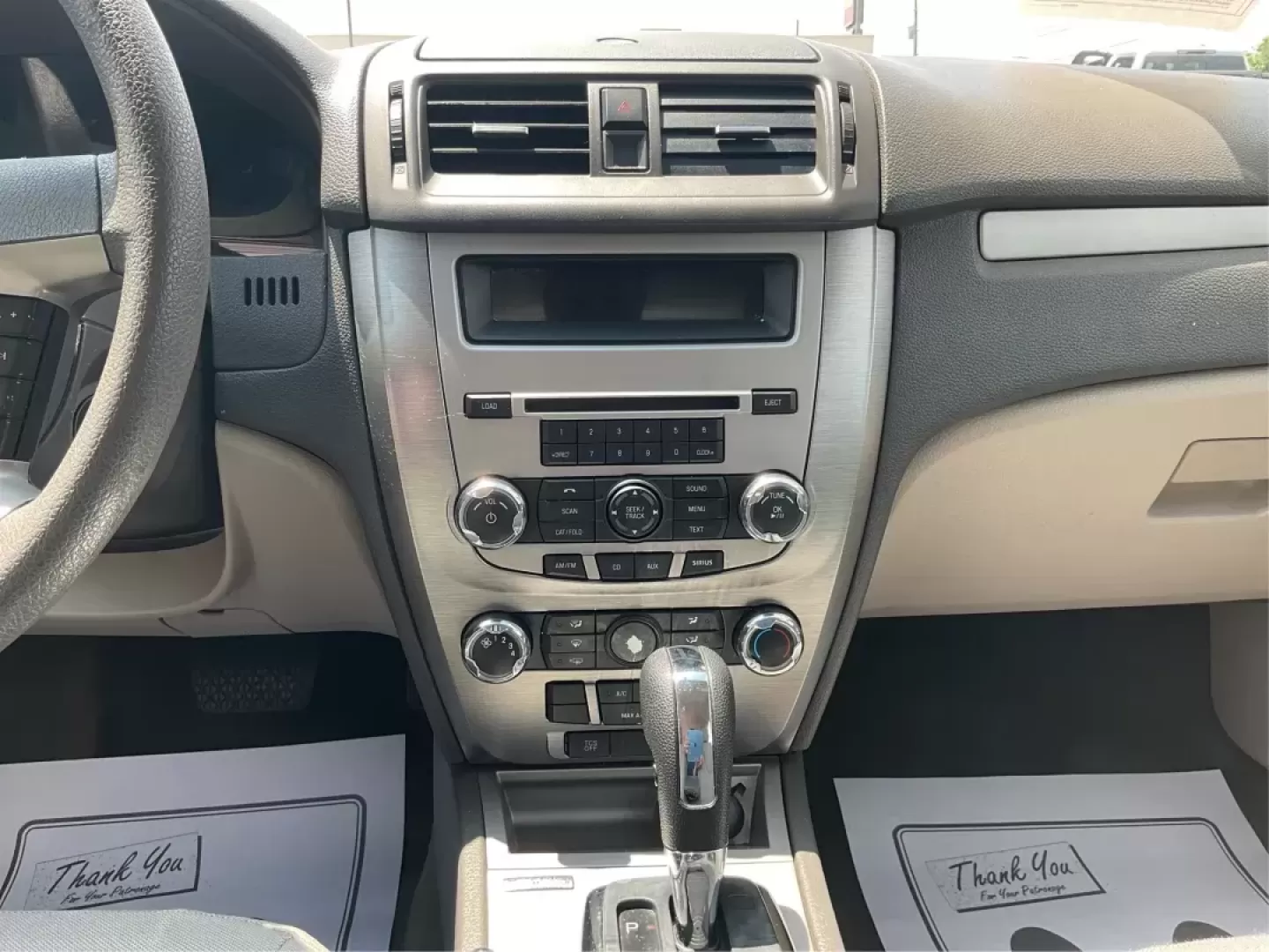 2012 Ford Fusion SE (3FAHP0HA2CR) with an 2.5L L4 DOHC 16V engine, located at 8750 N County Rd 25A, Piqua, OH, 45356, (937) 908-9800, 40.164391, -84.232513 - Photo#12