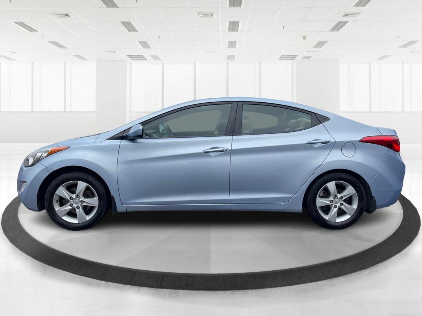 2012 Hyundai Elantra GLS (KMHDH4AE4CU) with an Other engine, located at 880 E. National Road, Vandalia, OH, 45377, (937) 908-9800, 39.891918, -84.183594 - Photo#5