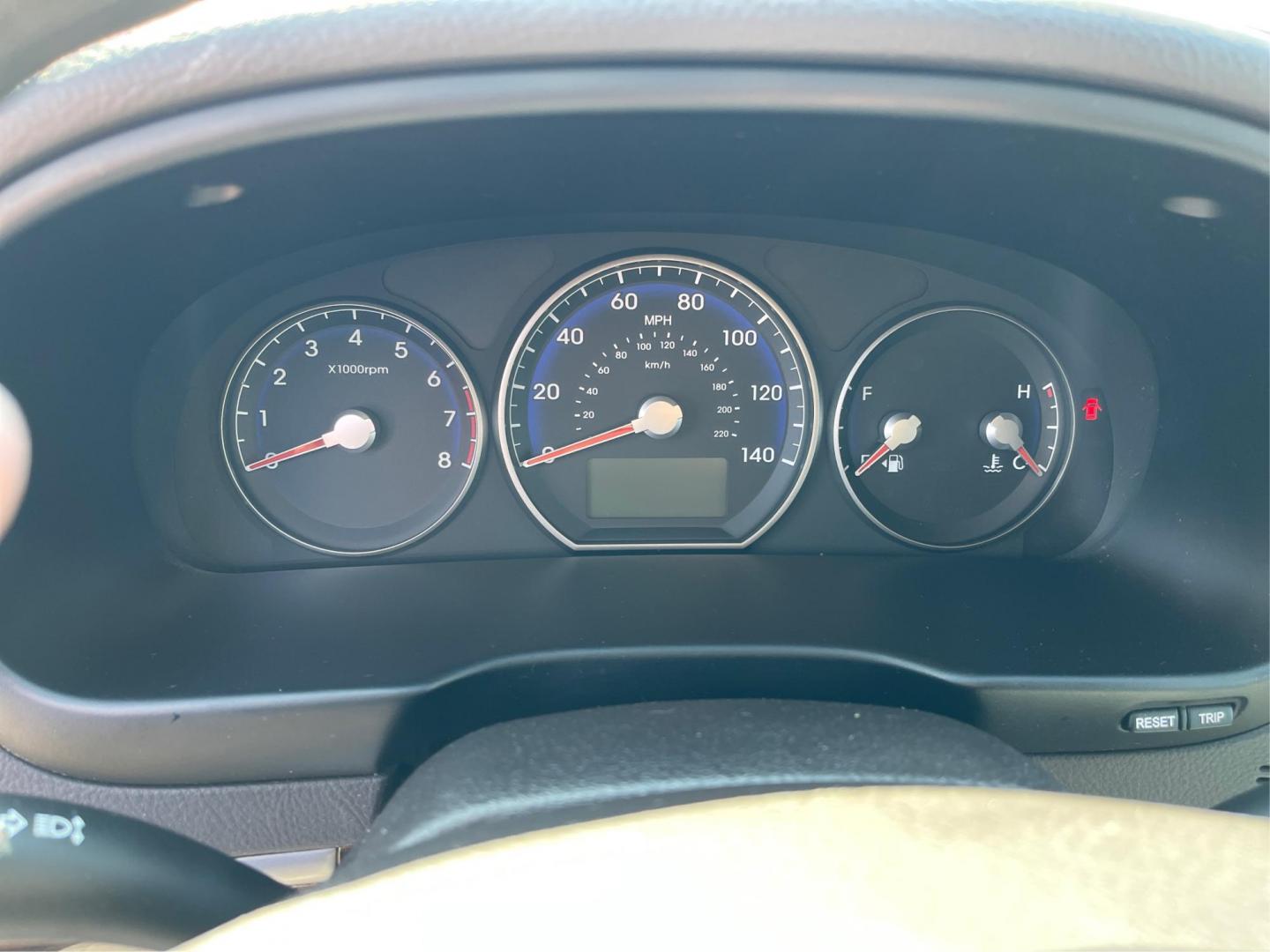 2012 Hyundai Santa Fe GLS (5XYZG3ABXCG) with an 2.4L I-4 DOHC engine, located at 401 Woodman Dr, Riverside, OH, 45431, (937) 908-9800, 39.760899, -84.123421 - Photo#13