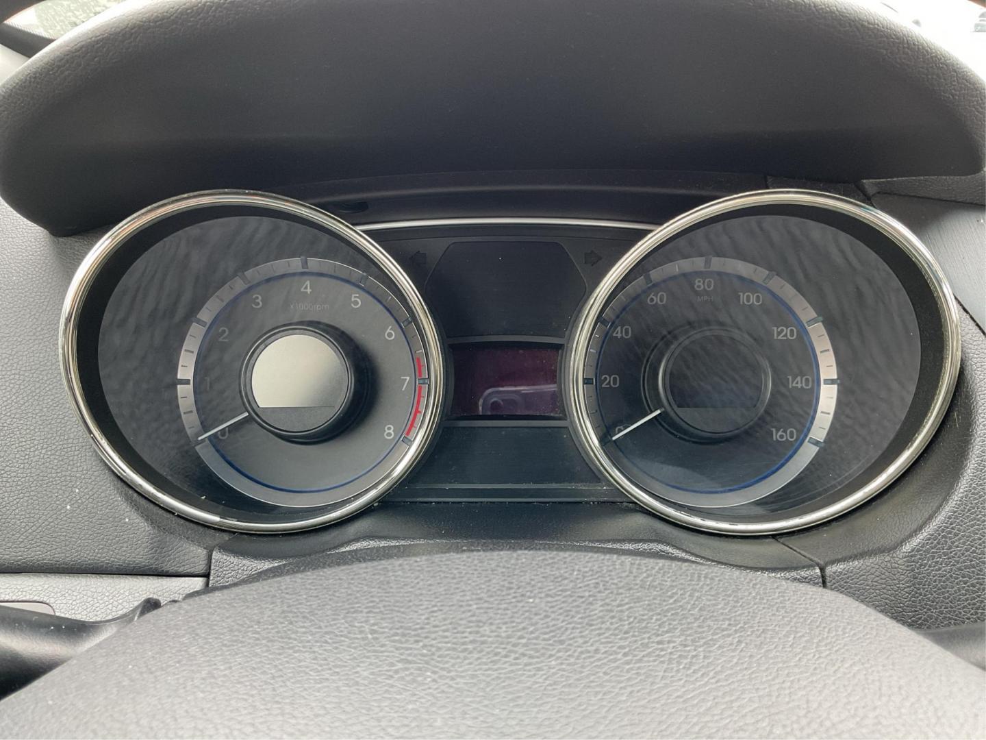2012 Hyundai Sonata GLS Auto (5NPEB4AC7CH) with an Other engine, located at 4508 South Dixie Dr, Moraine, OH, 45439, (937) 908-9800, 39.689976, -84.218452 - Photo#14