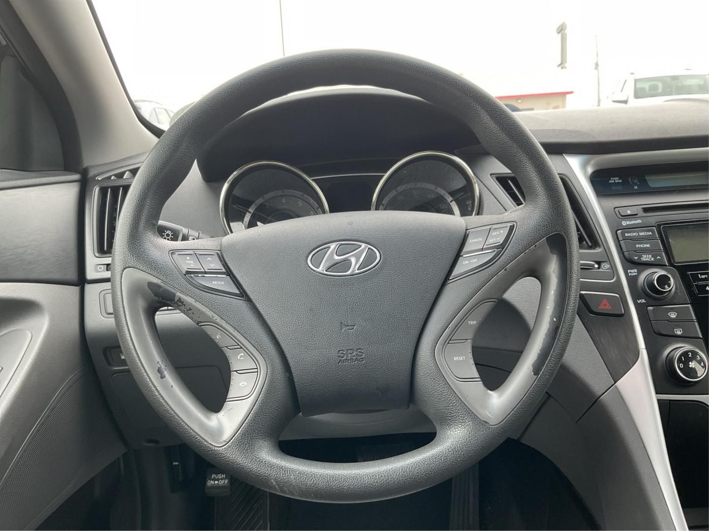 2012 Hyundai Sonata GLS Auto (5NPEB4AC7CH) with an Other engine, located at 4508 South Dixie Dr, Moraine, OH, 45439, (937) 908-9800, 39.689976, -84.218452 - Photo#15