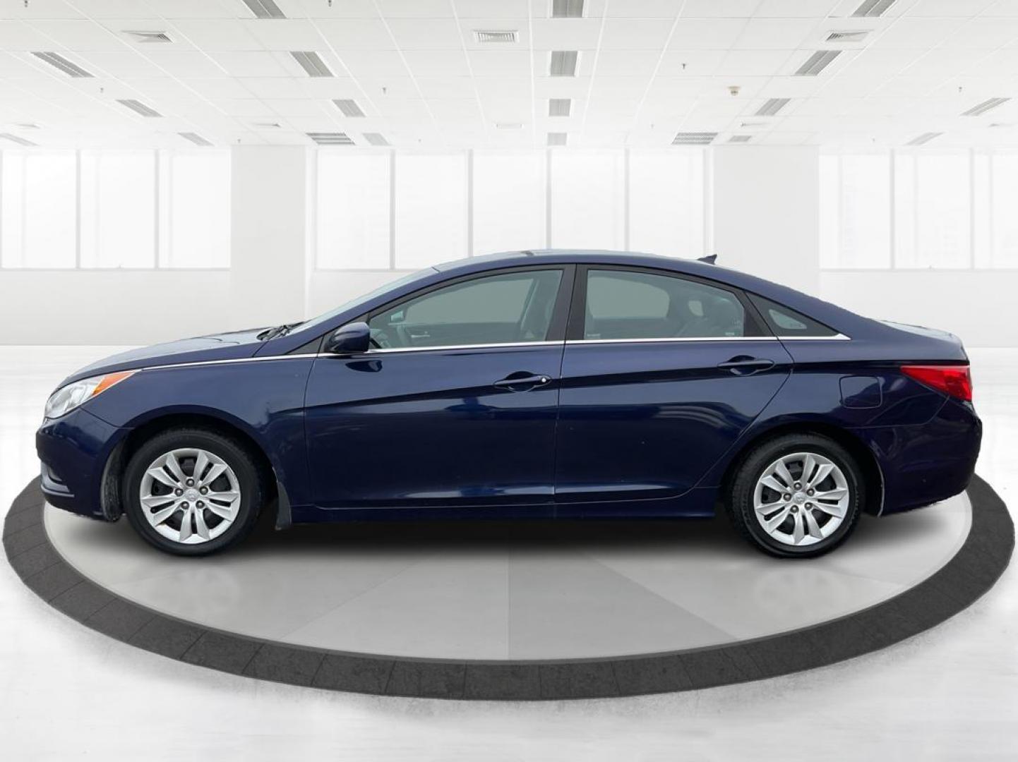 2012 Hyundai Sonata GLS Auto (5NPEB4AC7CH) with an Other engine, located at 4508 South Dixie Dr, Moraine, OH, 45439, (937) 908-9800, 39.689976, -84.218452 - Photo#5
