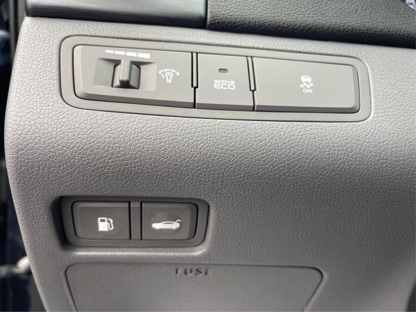 2012 Hyundai Sonata GLS (5NPEB4AC9CH) with an Other engine, located at 1099 N County Rd 25A , Troy, OH, 45373, (937) 908-9800, 40.057079, -84.212883 - Photo#16