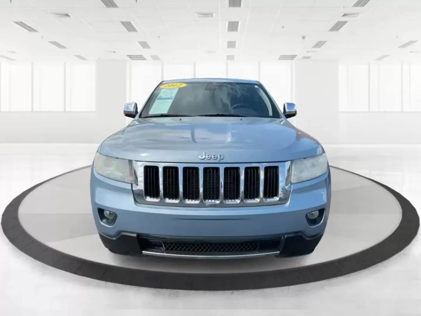 2012 Jeep Grand Cherokee Limited (1C4RJEBG5CC) with an Other engine, located at 880 E. National Road, Vandalia, OH, 45377, (937) 908-9800, 39.891918, -84.183594 - Photo#6