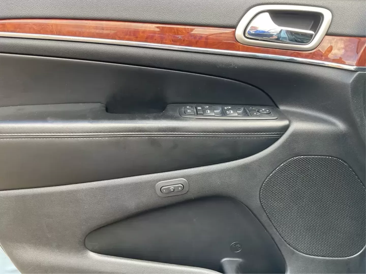 2012 Jeep Grand Cherokee Limited (1C4RJEBG5CC) with an Other engine, located at 880 E. National Road, Vandalia, OH, 45377, (937) 908-9800, 39.891918, -84.183594 - Photo#18