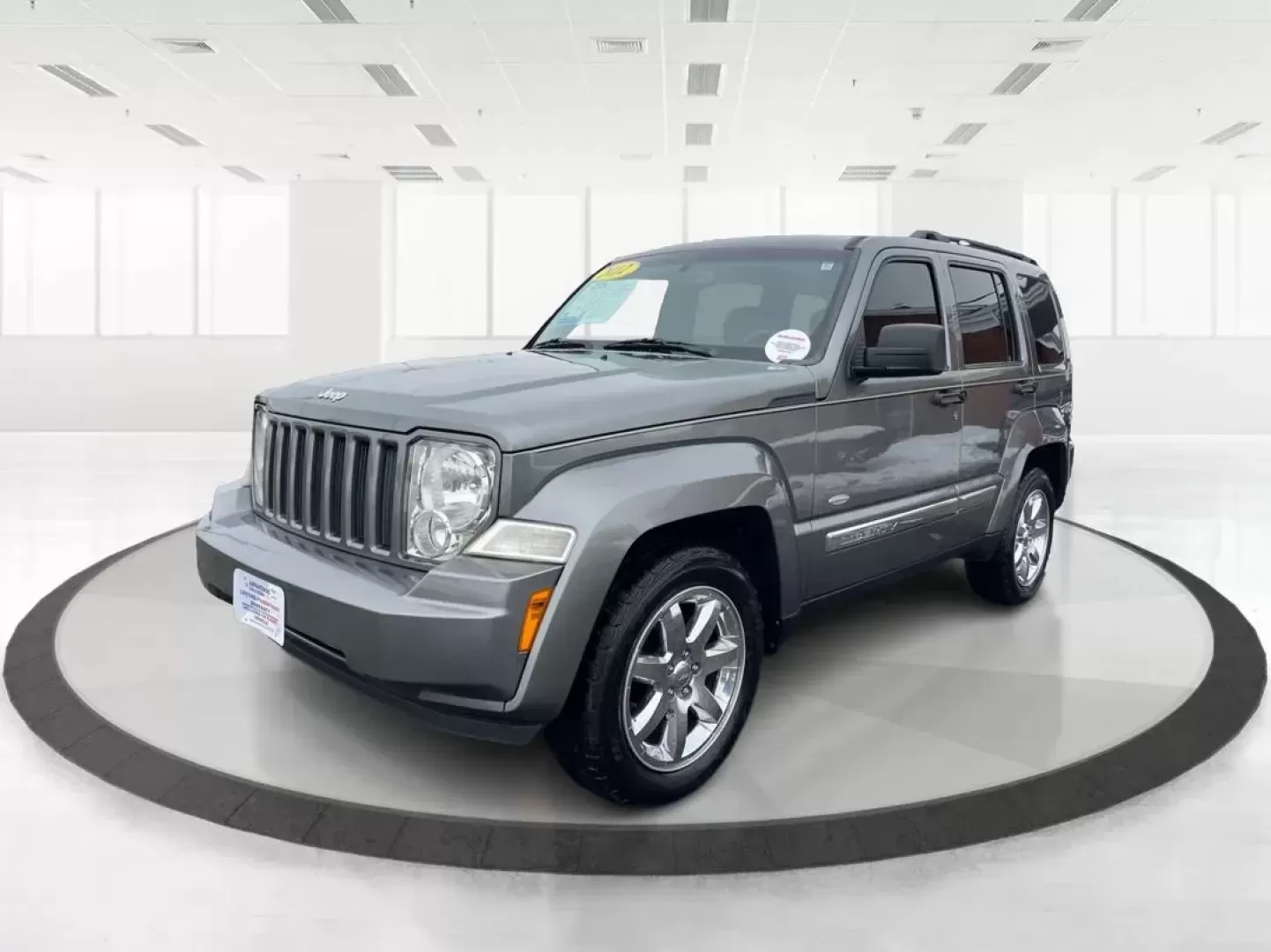 2012 Jeep Liberty Sport 4WD (1C4PJMAK8CW) with an 3.7L V6 SOHC 12V engine, 4-Speed Automatic transmission, located at 1099 N County Rd 25A , Troy, OH, 45373, (937) 908-9800, 40.057079, -84.212883 - Photo#7