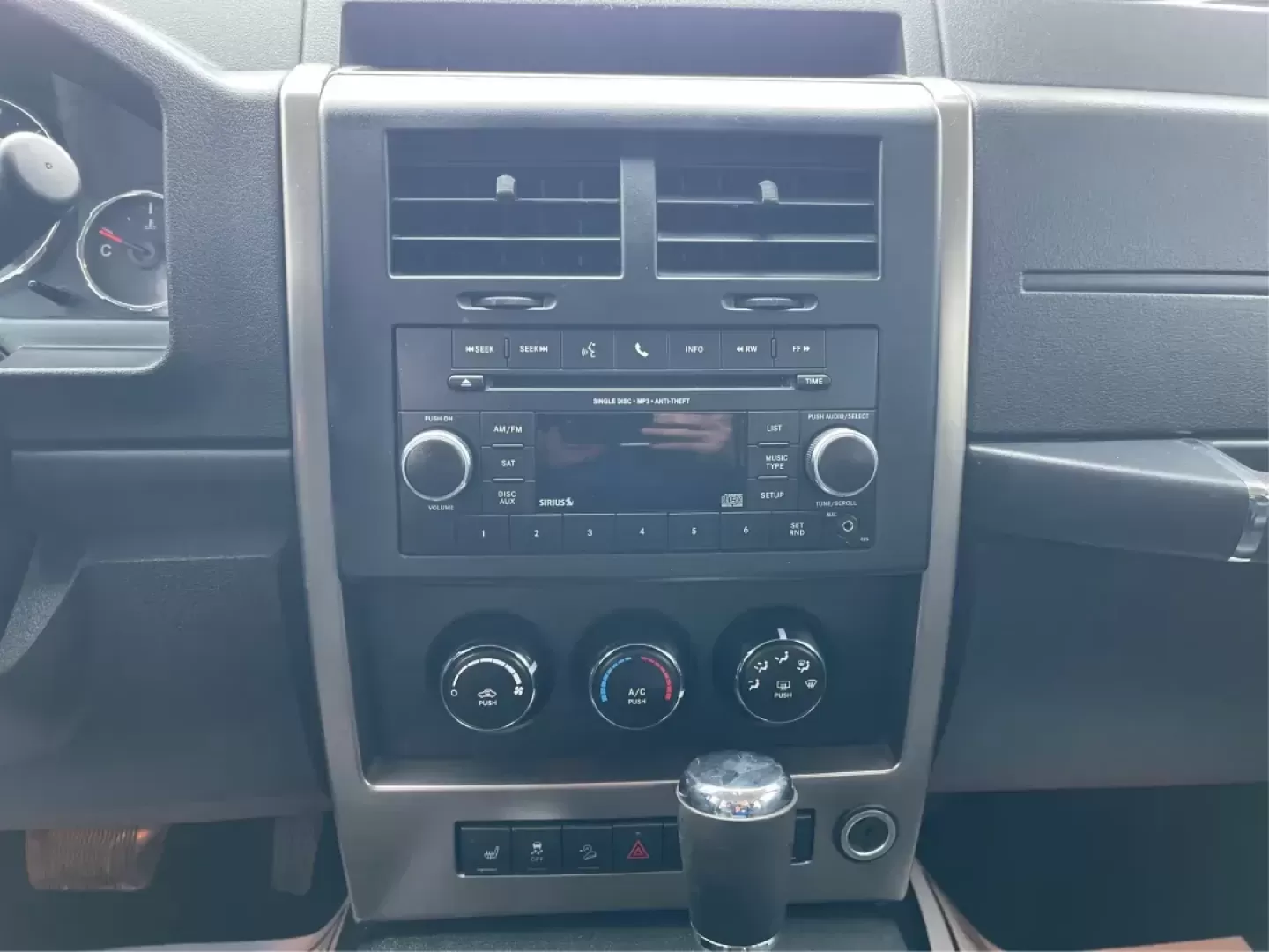 2012 Jeep Liberty Sport 4WD (1C4PJMAK8CW) with an 3.7L V6 SOHC 12V engine, 4-Speed Automatic transmission, located at 1099 N County Rd 25A , Troy, OH, 45373, (937) 908-9800, 40.057079, -84.212883 - Photo#12