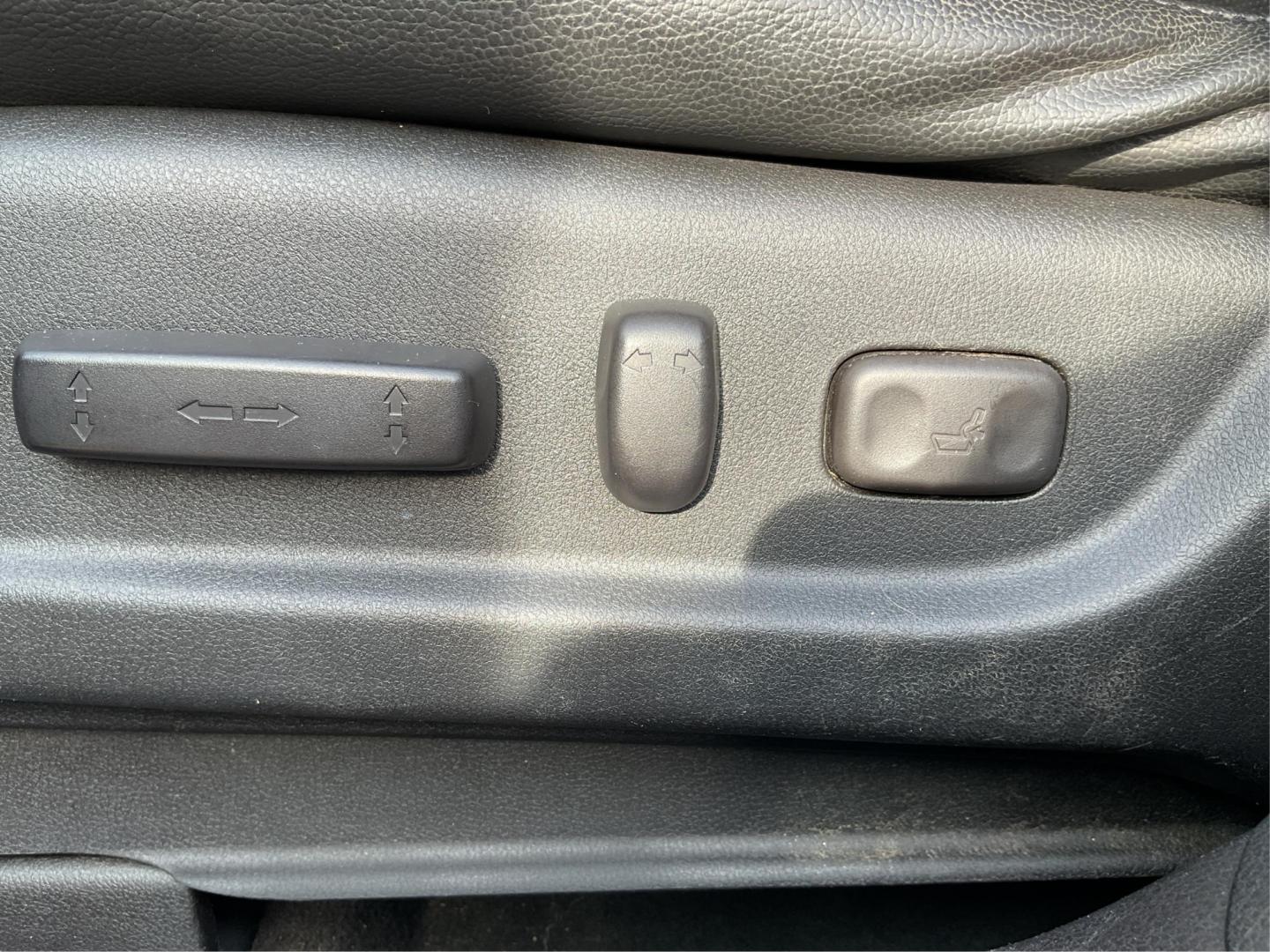 2013 Acura RDX Base (5J8TB4H39DL) with an Other engine, located at 8750 N County Rd 25A, Piqua, OH, 45356, (937) 908-9800, 40.164391, -84.232513 - Photo#16