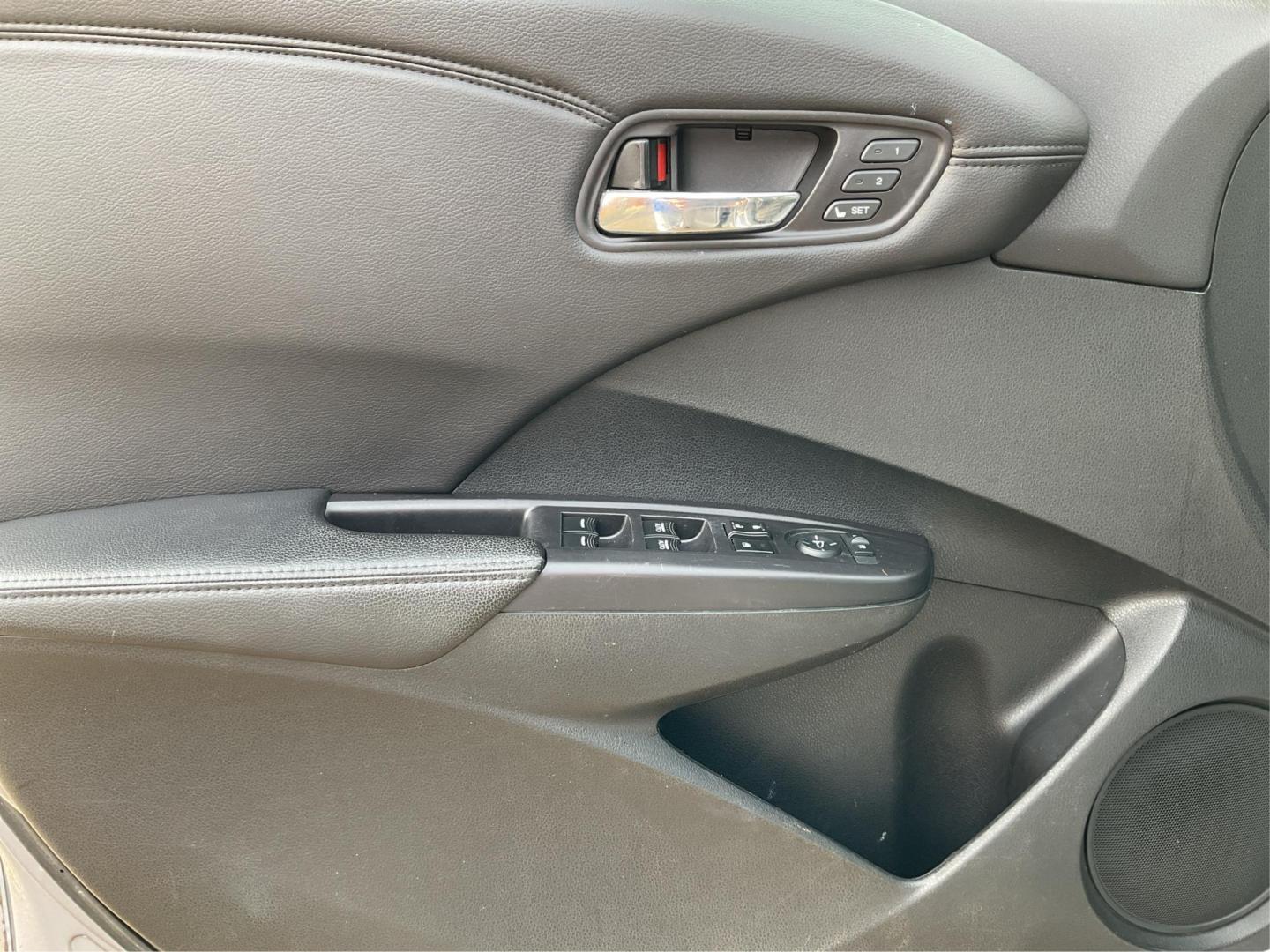 2013 Acura RDX Base (5J8TB4H39DL) with an Other engine, located at 8750 N County Rd 25A, Piqua, OH, 45356, (937) 908-9800, 40.164391, -84.232513 - Photo#17