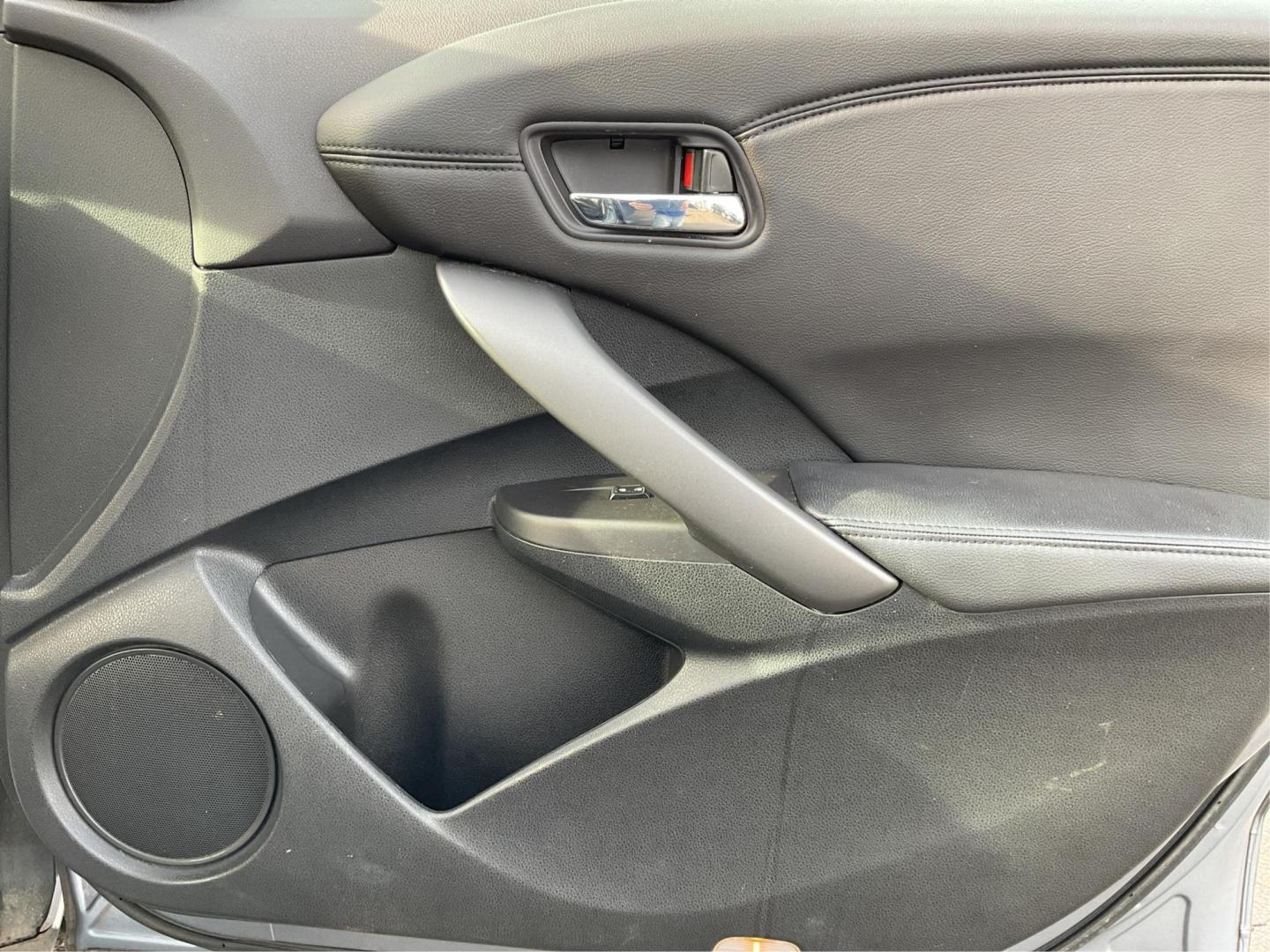 2013 Acura RDX Base (5J8TB4H39DL) with an Other engine, located at 8750 N County Rd 25A, Piqua, OH, 45356, (937) 908-9800, 40.164391, -84.232513 - Photo#18
