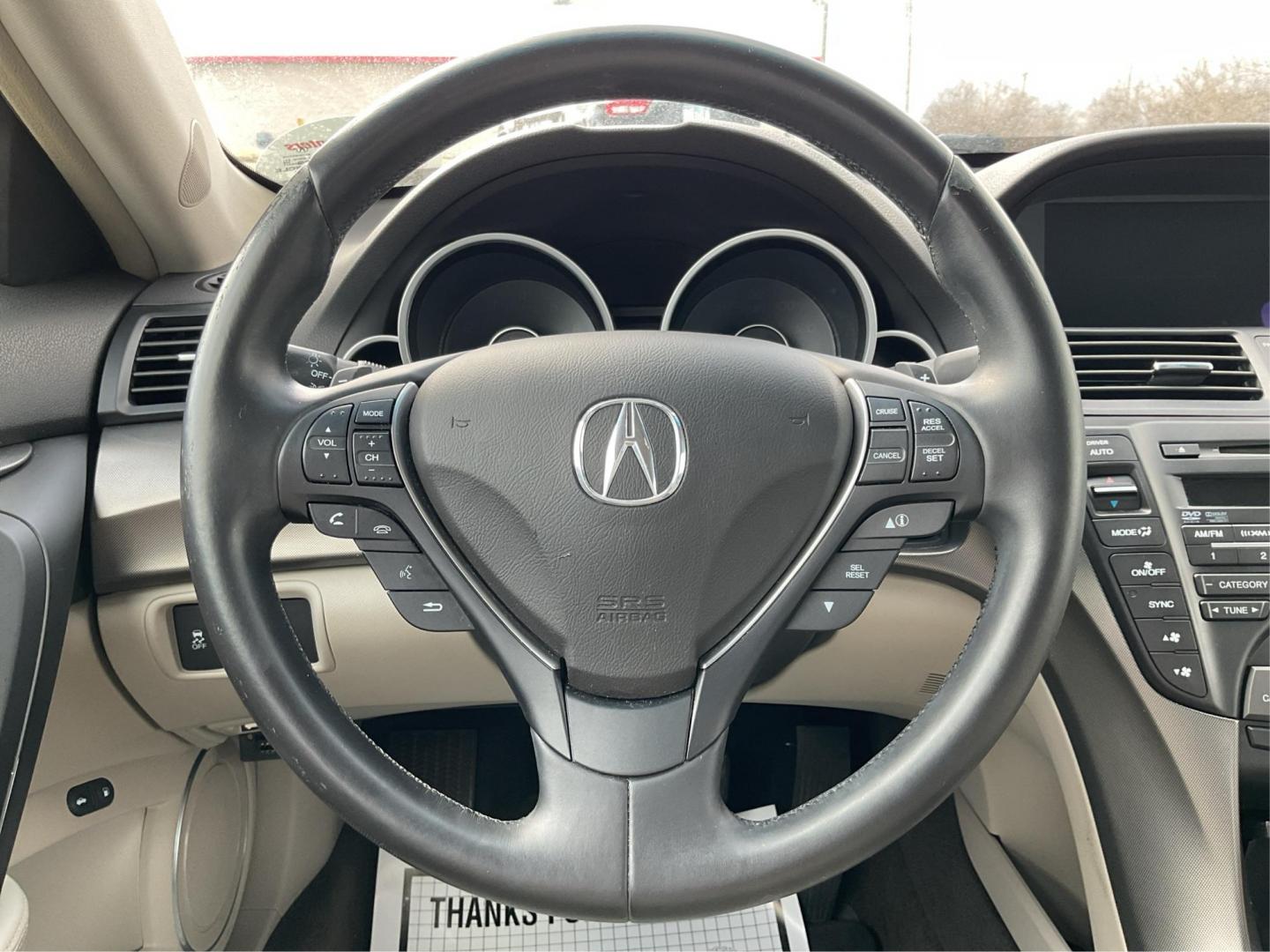 2013 Acura TL 3.5 (19UUA8F57DA) with an 3.5L V-6 variable valve control engine, located at 401 Woodman Dr, Riverside, OH, 45431, (937) 908-9800, 39.760899, -84.123421 - Photo#15
