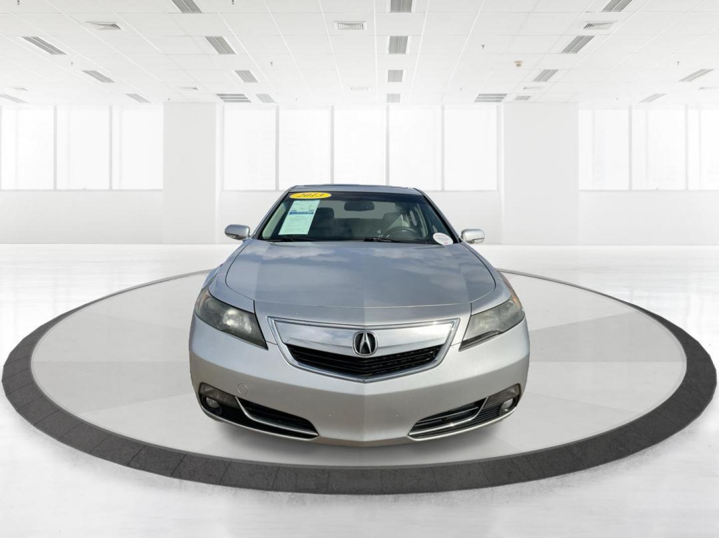 2013 Acura TL 3.5 (19UUA8F57DA) with an 3.5L V-6 variable valve control engine, located at 401 Woodman Dr, Riverside, OH, 45431, (937) 908-9800, 39.760899, -84.123421 - Photo#6
