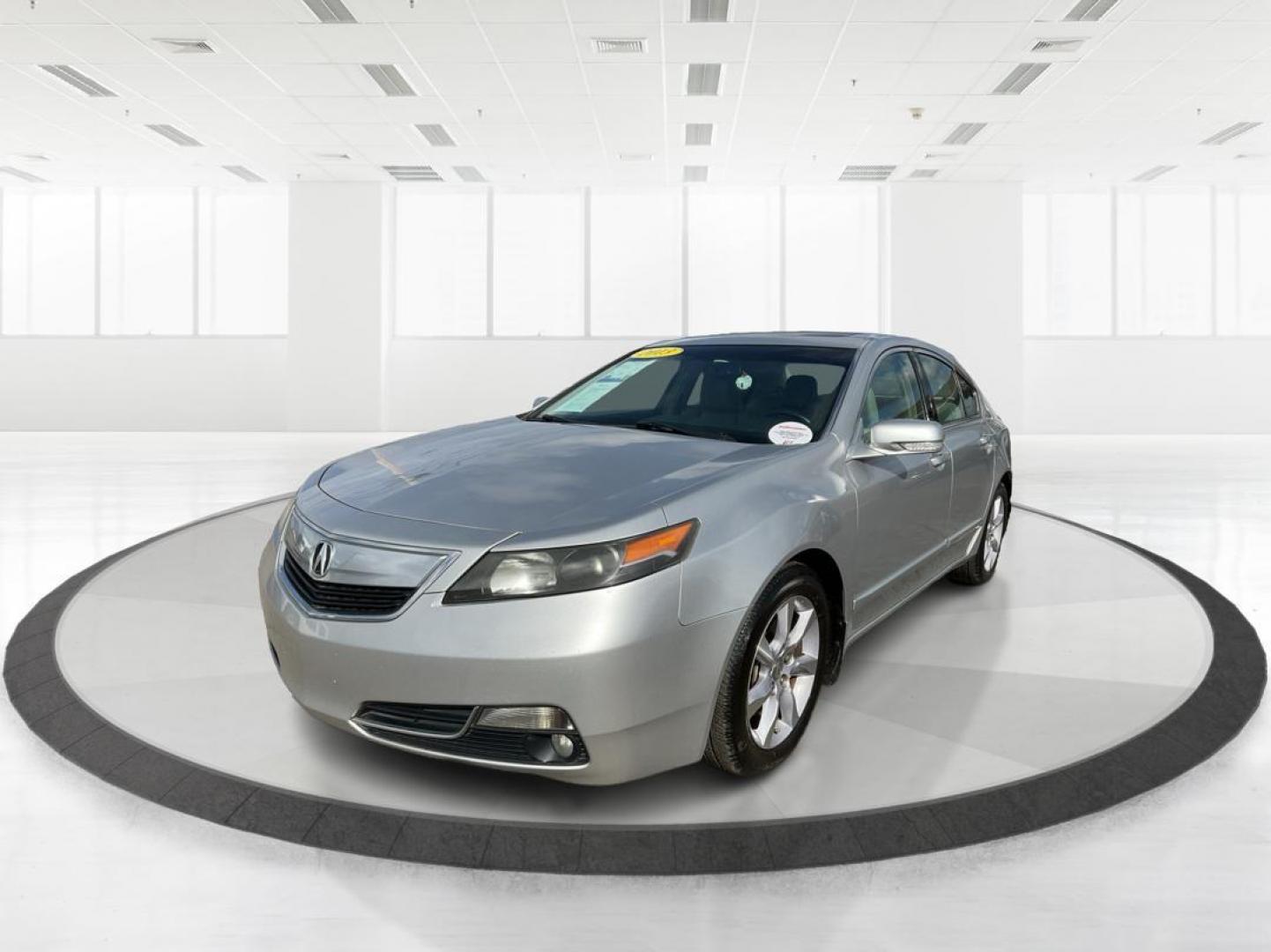 2013 Acura TL 3.5 (19UUA8F57DA) with an 3.5L V-6 variable valve control engine, located at 401 Woodman Dr, Riverside, OH, 45431, (937) 908-9800, 39.760899, -84.123421 - Photo#7