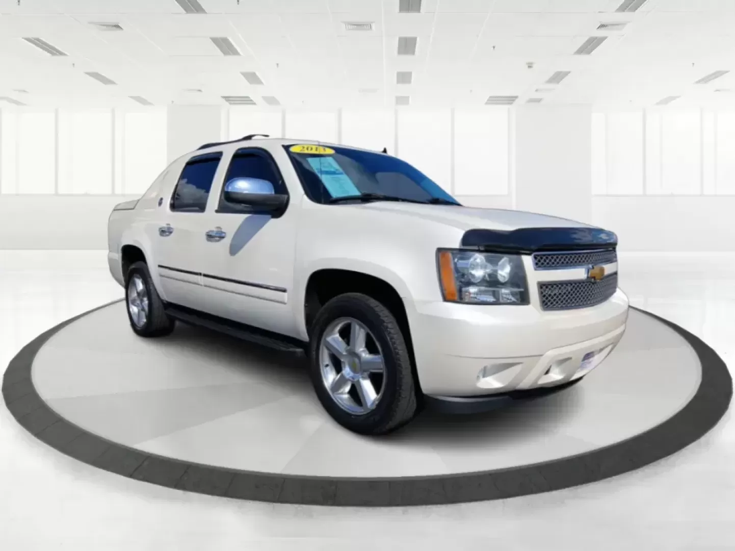 2013 Chevrolet Avalanche LTZ 4WD (3GNTKGE78DG) with an 5.3L V8 OHV 16V FFV engine, 4-Speed Automatic transmission, located at 8750 N County Rd 25A, Piqua, OH, 45356, (937) 908-9800, 40.164391, -84.232513 - Photo#0