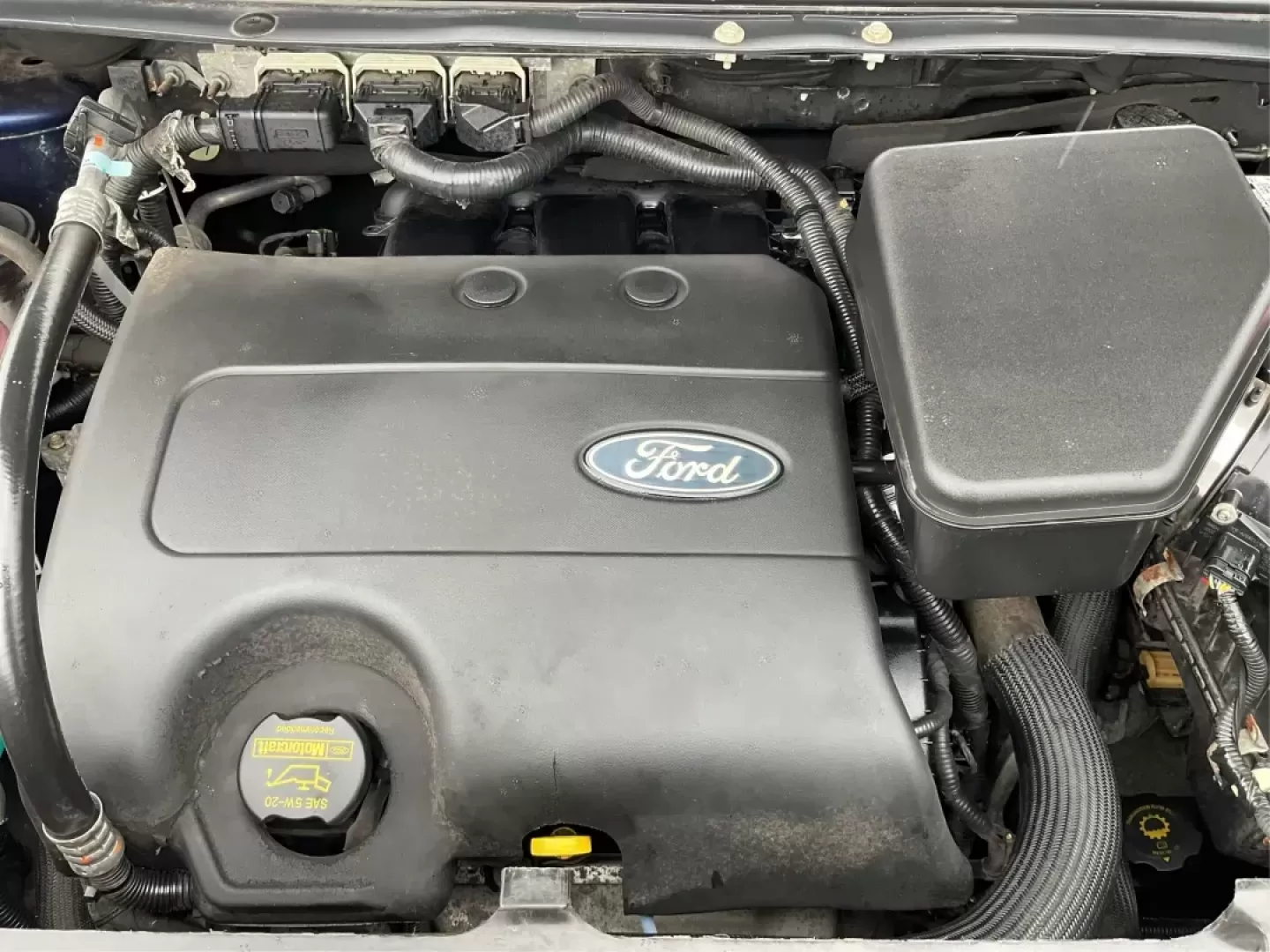 2013 Ford Edge Limited (2FMDK4KC6DB) with an 3.5L V-6 DOHC engine, located at 1184 Kauffman Ave, Fairborn, OH, 45324, (937) 908-9800, 39.807072, -84.030914 - Photo#10
