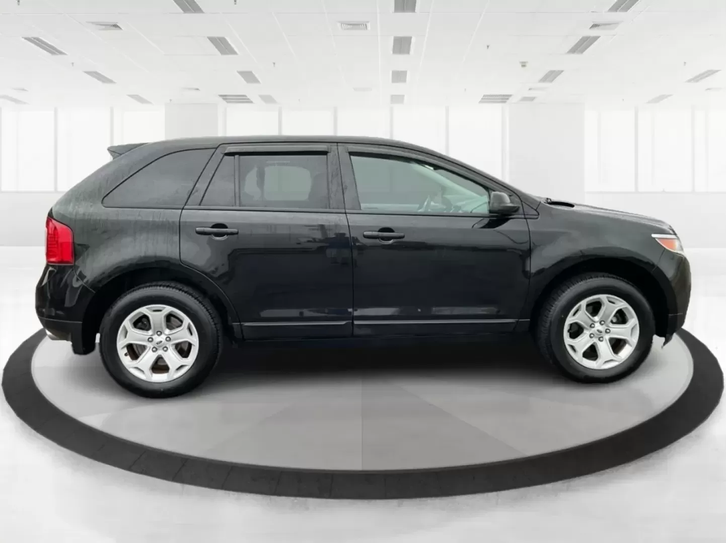 2013 Ford Edge SEL (2FMDK4JC1DB) with an 3.5L V-6 DOHC engine, located at 8750 N County Rd 25A, Piqua, OH, 45356, (937) 908-9800, 40.164391, -84.232513 - Photo#1