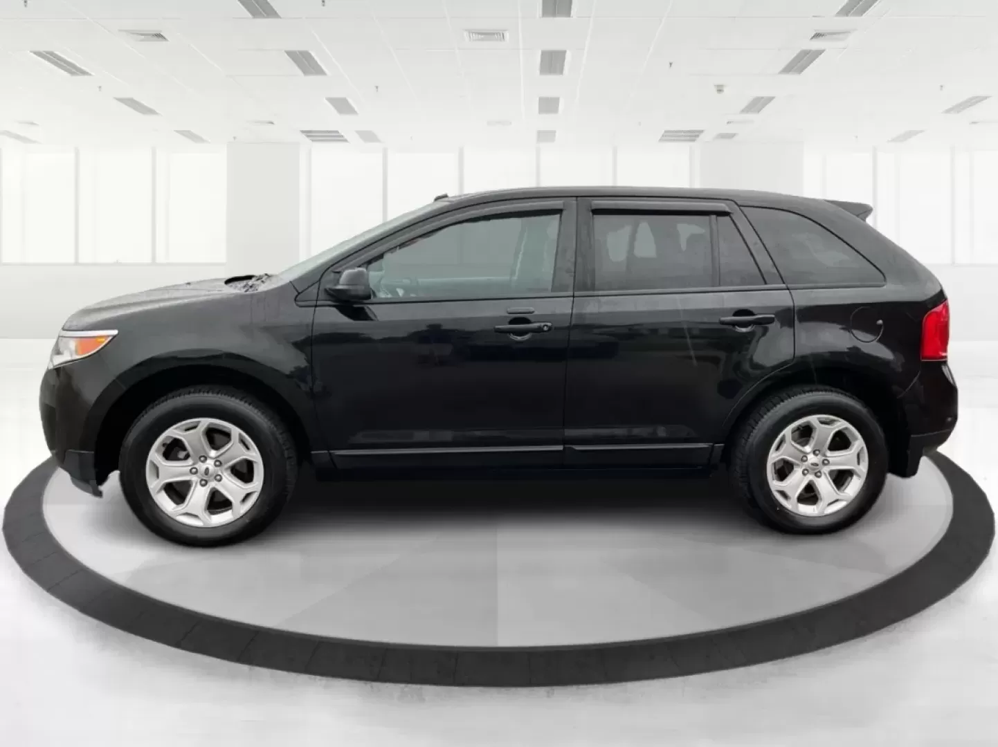 2013 Ford Edge SEL (2FMDK4JC1DB) with an 3.5L V-6 DOHC engine, located at 8750 N County Rd 25A, Piqua, OH, 45356, (937) 908-9800, 40.164391, -84.232513 - Photo#5