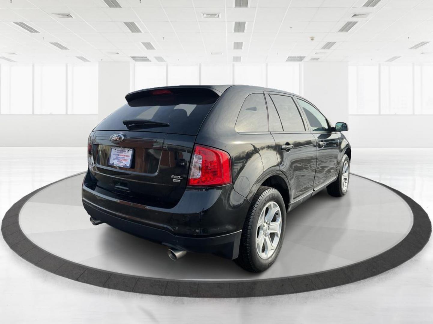 2013 Ford Edge SEL (2FMDK4JC1DB) with an 3.5L V-6 DOHC engine, located at 1184 Kauffman Ave, Fairborn, OH, 45324, (937) 908-9800, 39.807072, -84.030914 - Photo#2
