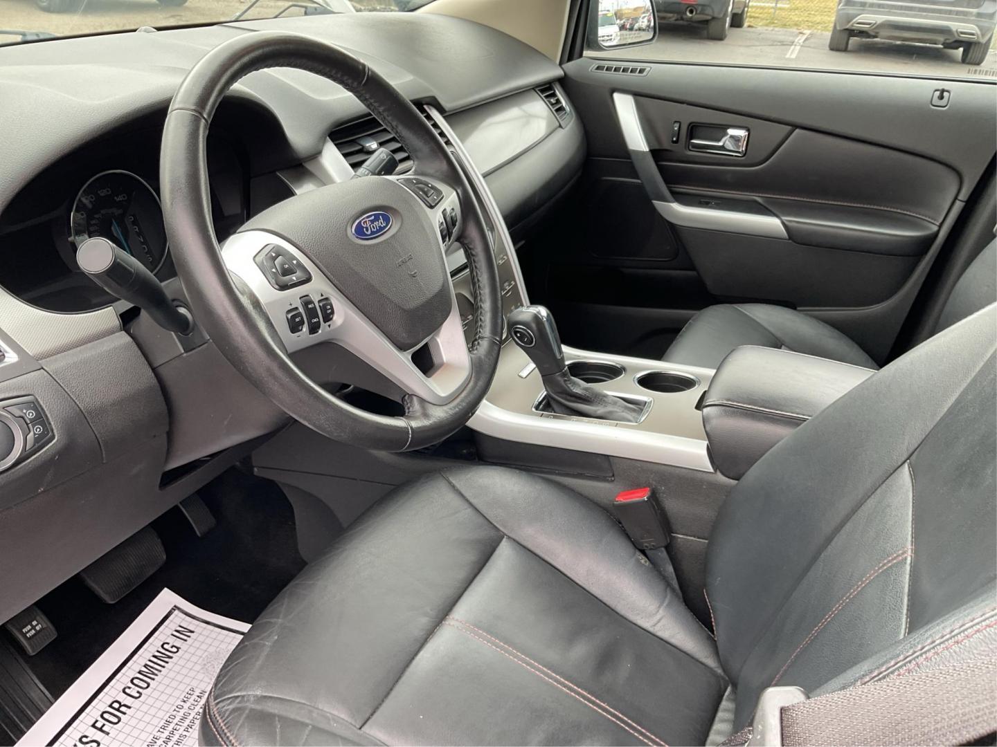 2013 Ford Edge SEL (2FMDK4JC0DB) with an 3.5L V-6 DOHC engine, located at 4508 South Dixie Dr, Moraine, OH, 45439, (937) 908-9800, 39.689976, -84.218452 - Photo#7