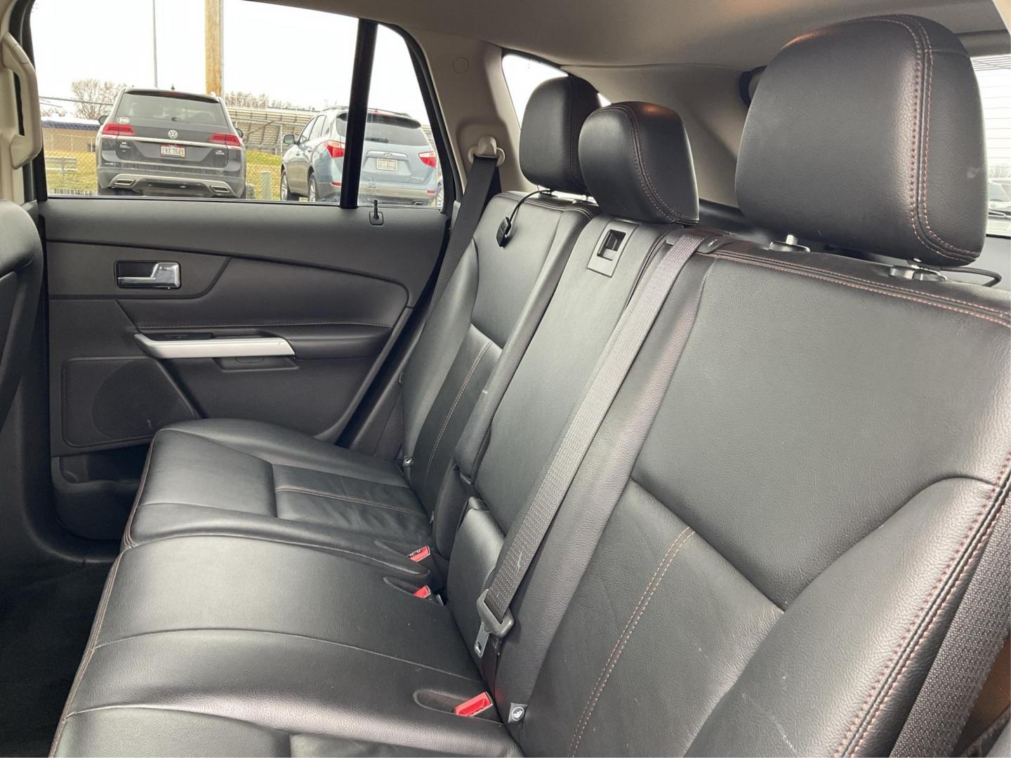 2013 Ford Edge SEL (2FMDK4JC0DB) with an 3.5L V-6 DOHC engine, located at 4508 South Dixie Dr, Moraine, OH, 45439, (937) 908-9800, 39.689976, -84.218452 - Photo#8