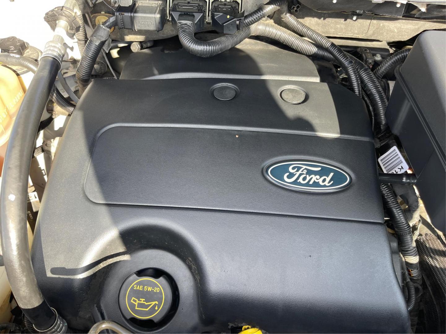 2013 Ford Edge SEL AWD (2FMDK4JC2DB) with an 3.5L V6 DOHC 24V engine, 6-Speed Automatic transmission, located at 1951 S Dayton Lakeview Rd., New Carlisle, OH, 45344, (937) 908-9800, 39.890999, -84.050255 - Photo#10