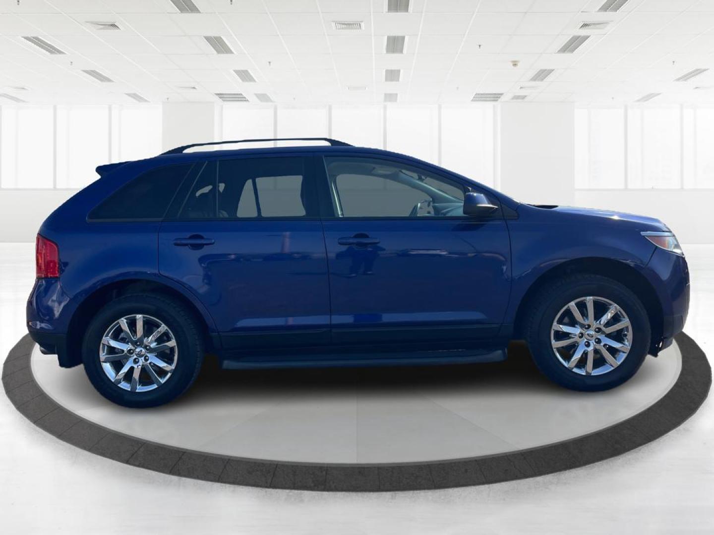 2013 Ford Edge SEL (2FMDK4JC8DB) with an 3.5L V-6 DOHC engine, located at 880 E. National Road, Vandalia, OH, 45377, (937) 908-9800, 39.891918, -84.183594 - Photo#1